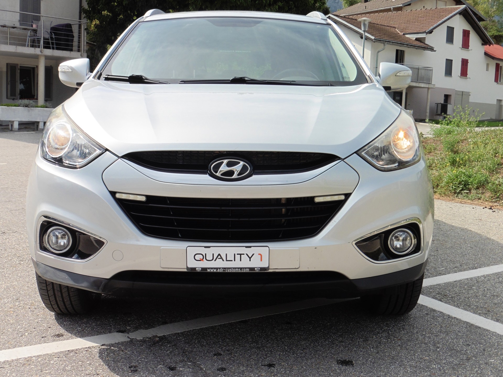 HYUNDAI iX 35 2.0 CRDi Style 4WD Automatic-image-4