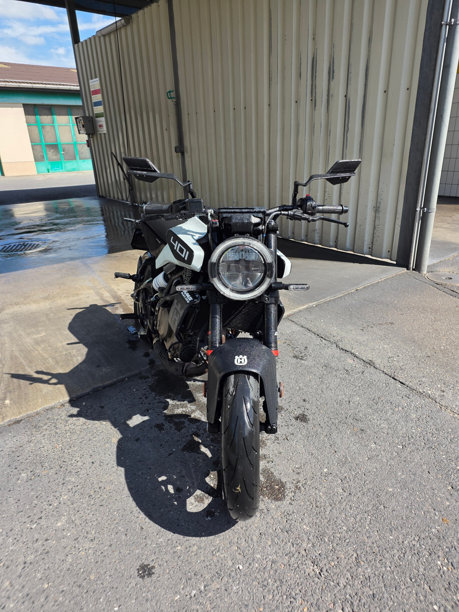 HUSQVARNA VITPILEN 401 ABS – Modell 2024, 399 cm3, 33 kW/45 PS-image-2