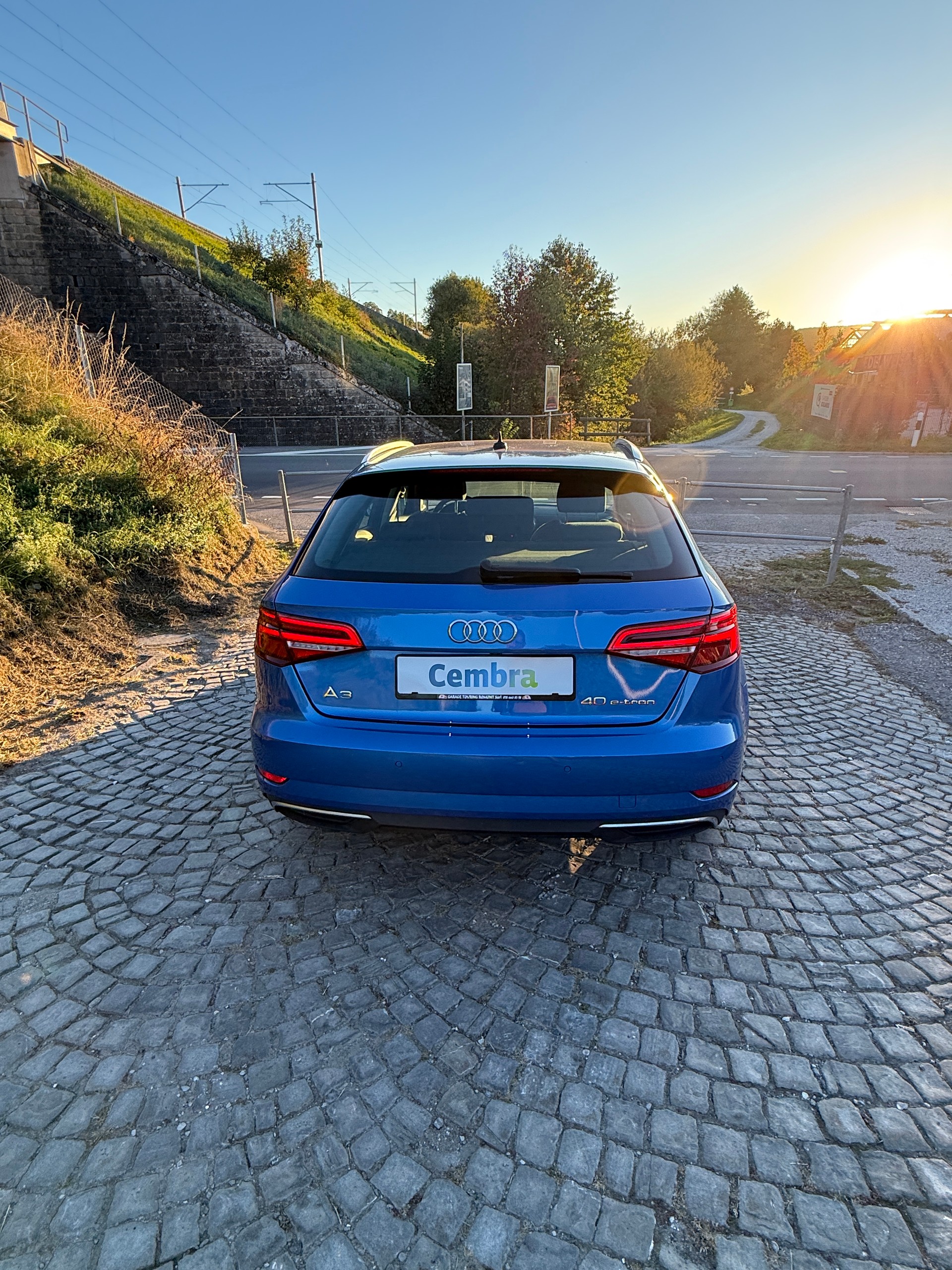 AUDI A3 Sportback 40 TFSI e-tron S-tronic-showroom-element-2