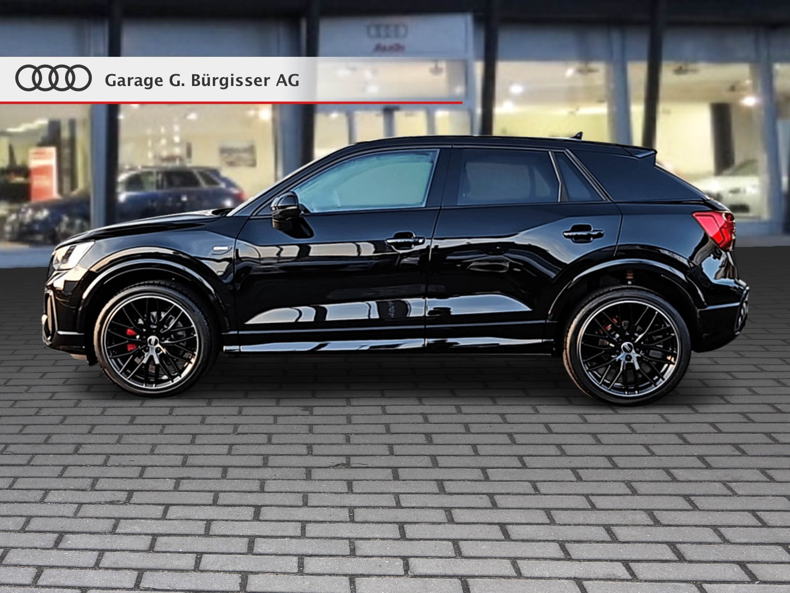 AUDI Q2 35 TFSI S line S-tronic "S Line Competition" Mythosschwarz Metallic-showroom-element-2