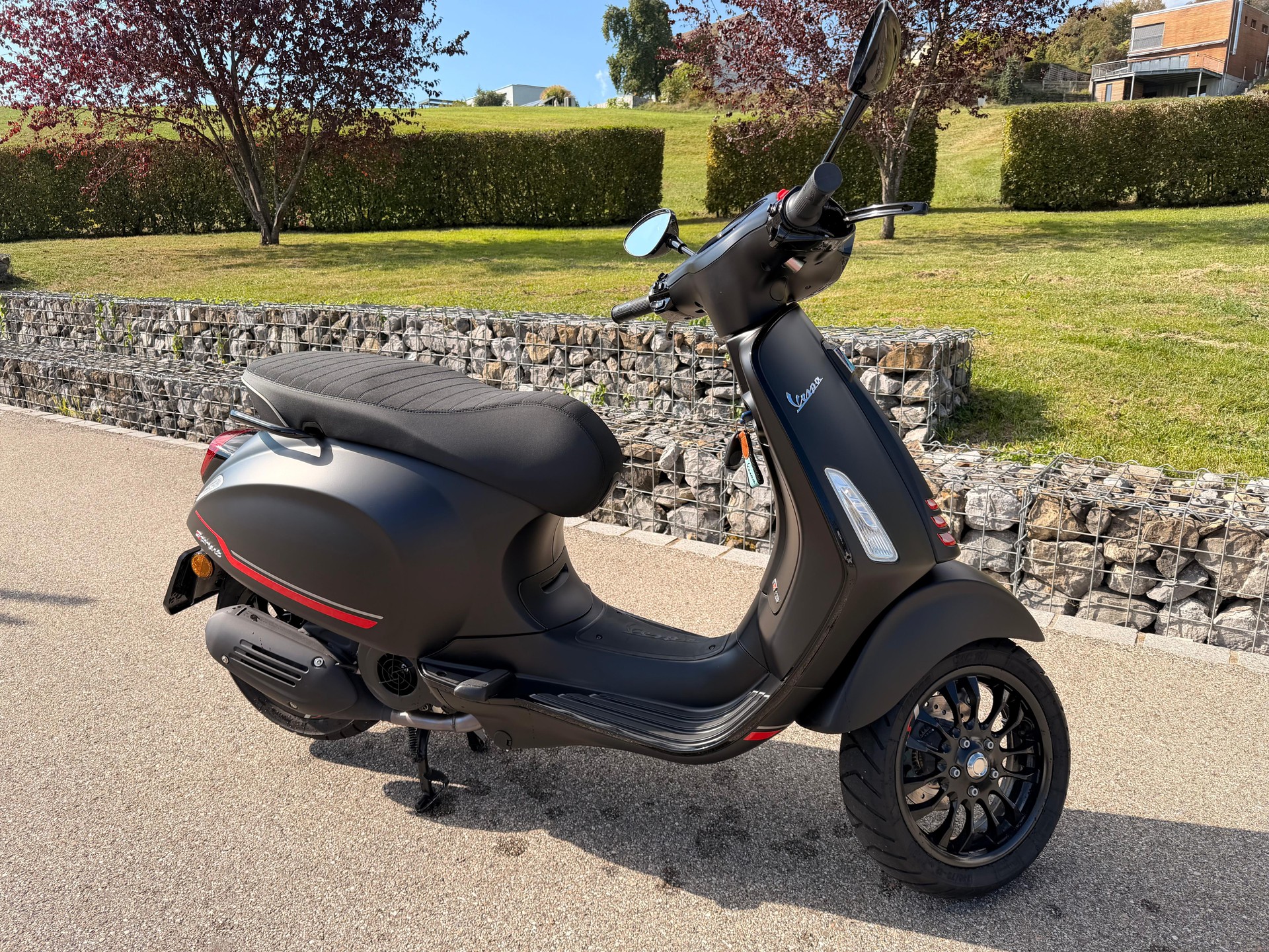 PIAGGIO Vespa 125 Sprint iGet Sport E5-image-12