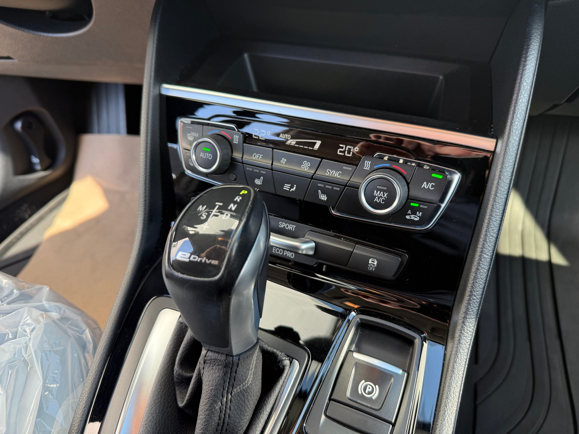 BMW 225xe iPerformance Active Tourer Steptronic-showroom-element-3