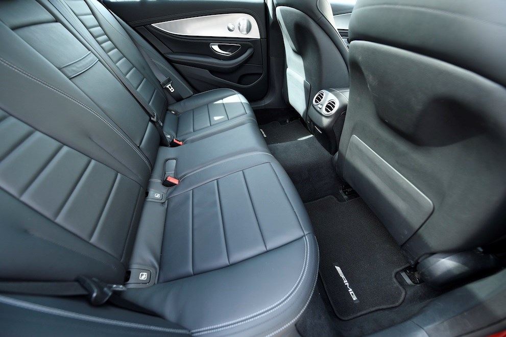 MERCEDES-BENZ E 200 AMG PREMIUM PLUS 9G-TRON-image-13