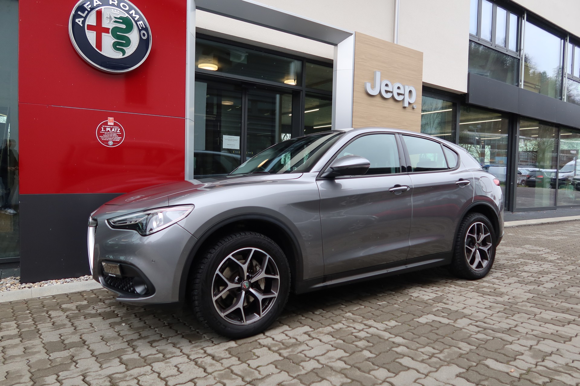 ALFA ROMEO Stelvio 2.2JTDM Execu. Q4-image-2
