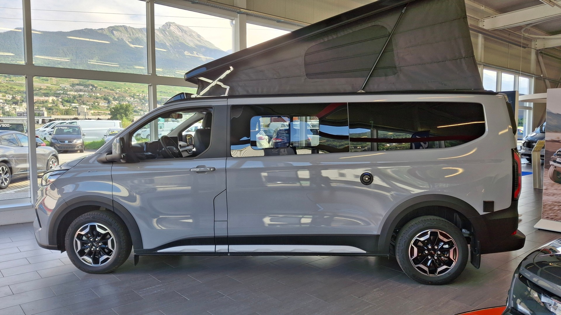 FORD Tourneo Westfalia NUGGET 320 L2H1 Active Automatique 4x4-image-1