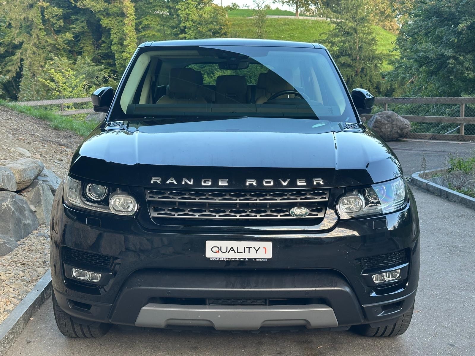 LAND ROVER Range Rover Sport 2.0 SD4 SE Automatic-image-1