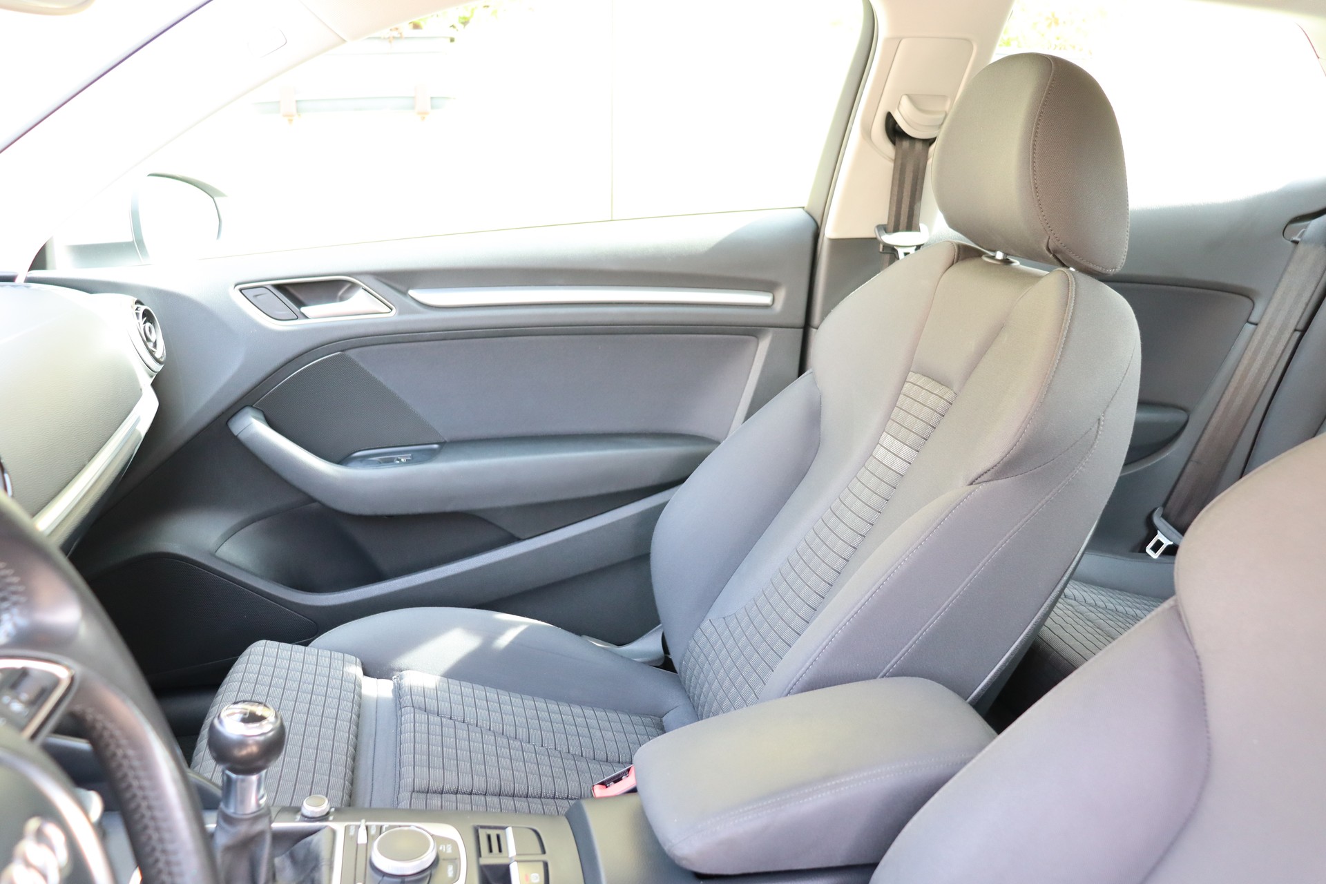 AUDI A3 1.4 TFSI Ambiente-image-11