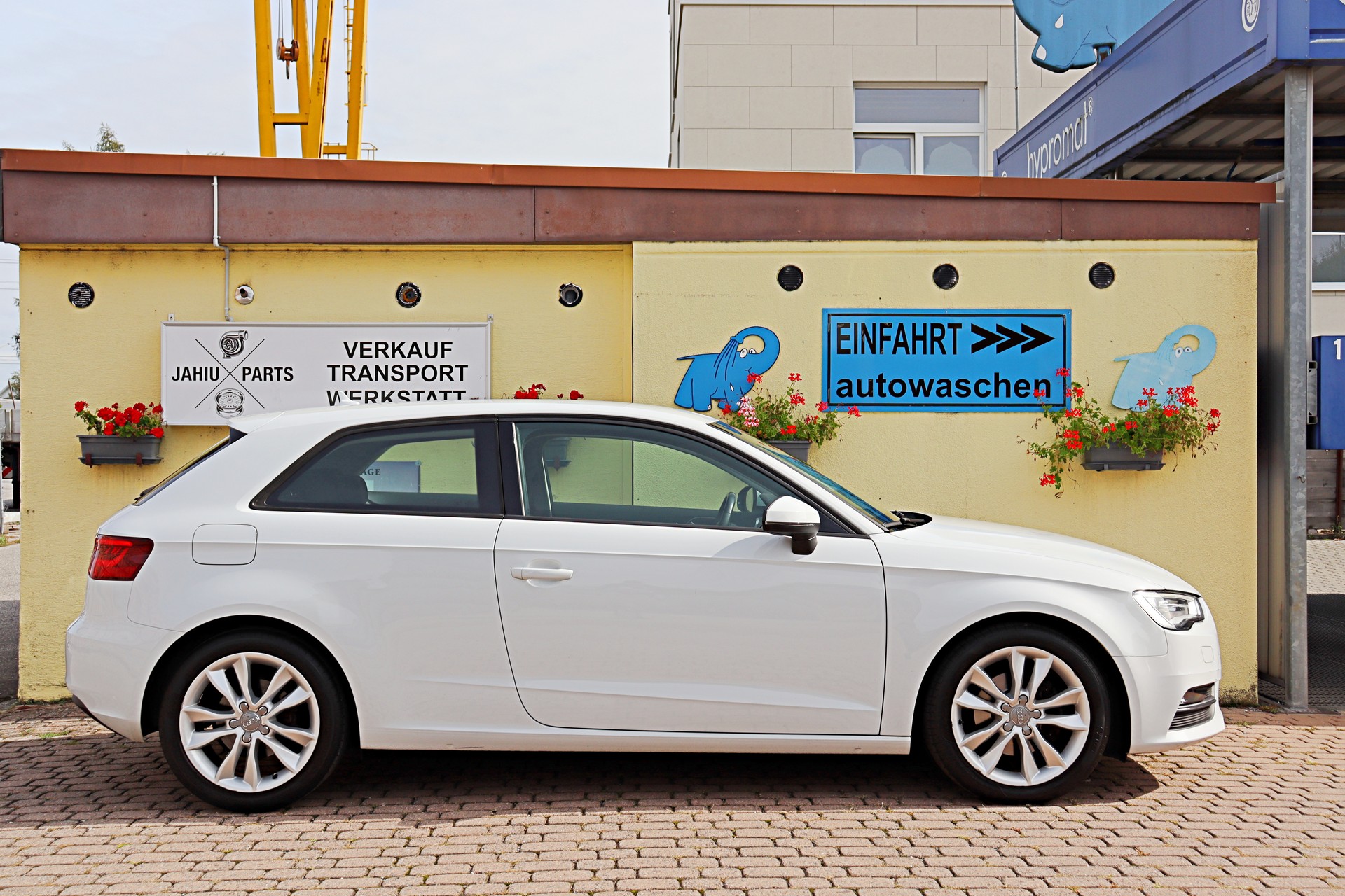 AUDI A3 1.4 TFSI Ambiente-image-4