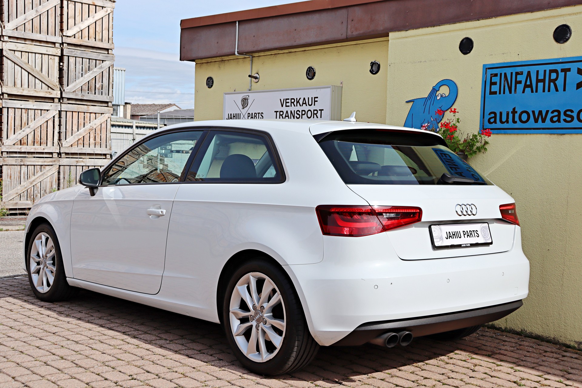 AUDI A3 1.4 TFSI Ambiente-image-2