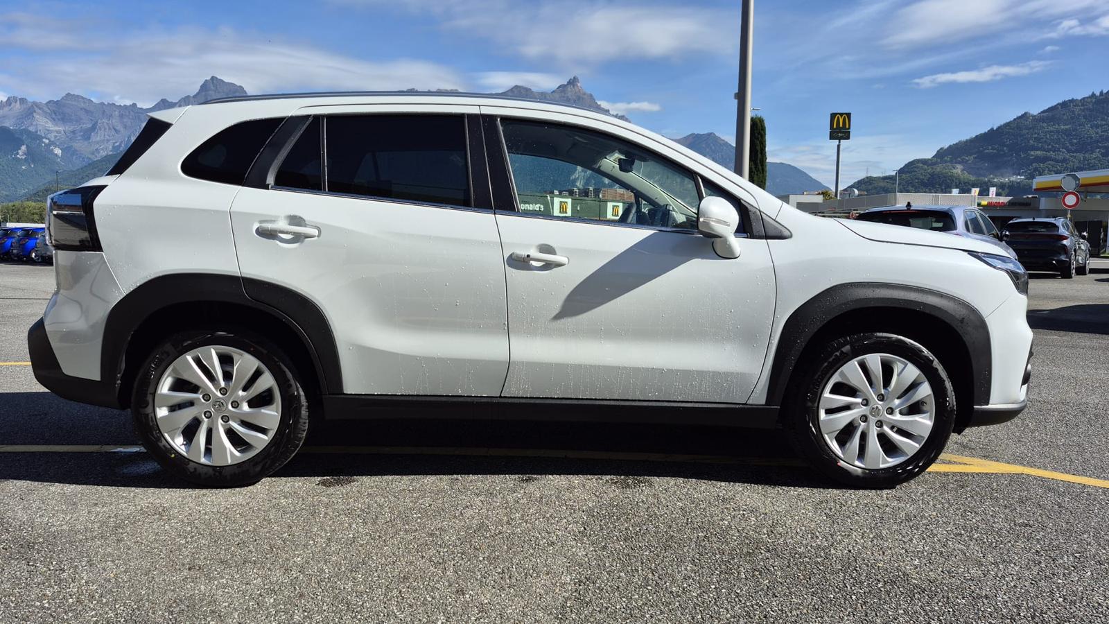 SUZUKI S-Cross 1.4 Comp+ MHD 4x4-image-5