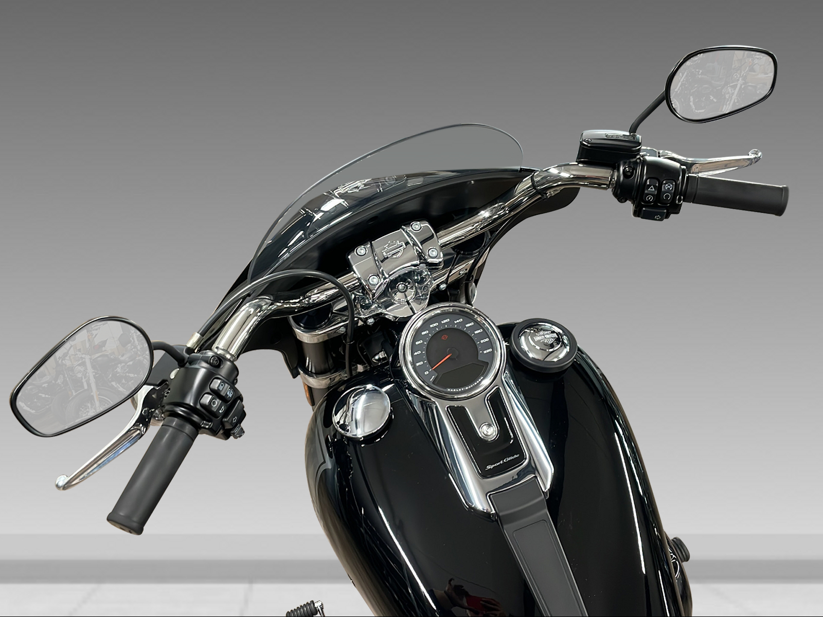 HARLEY-DAVIDSON FLSB Sport Glide 107-image-7