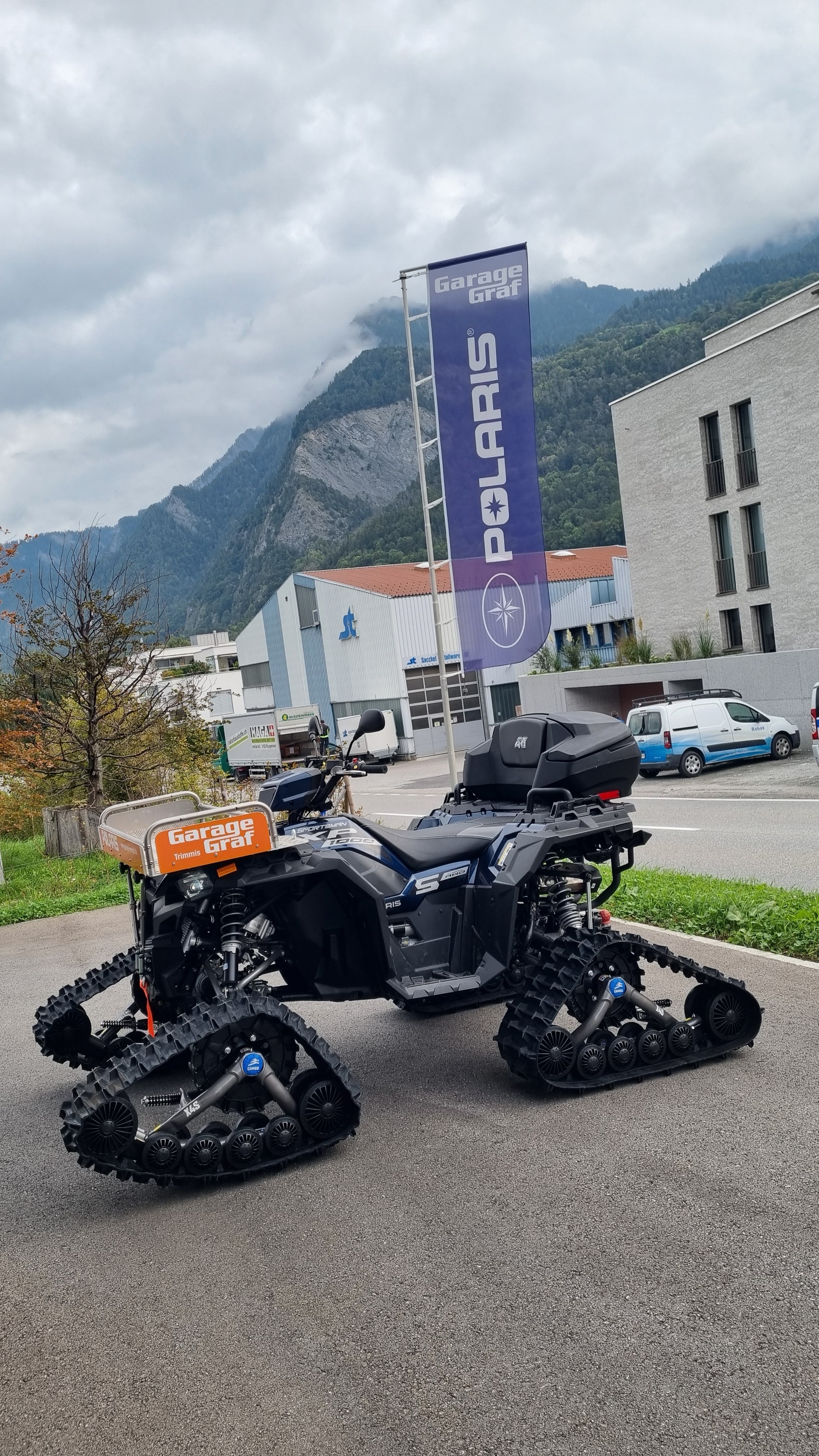 POLARIS Ab MFK mit Raupenkit und Räder-image-7
