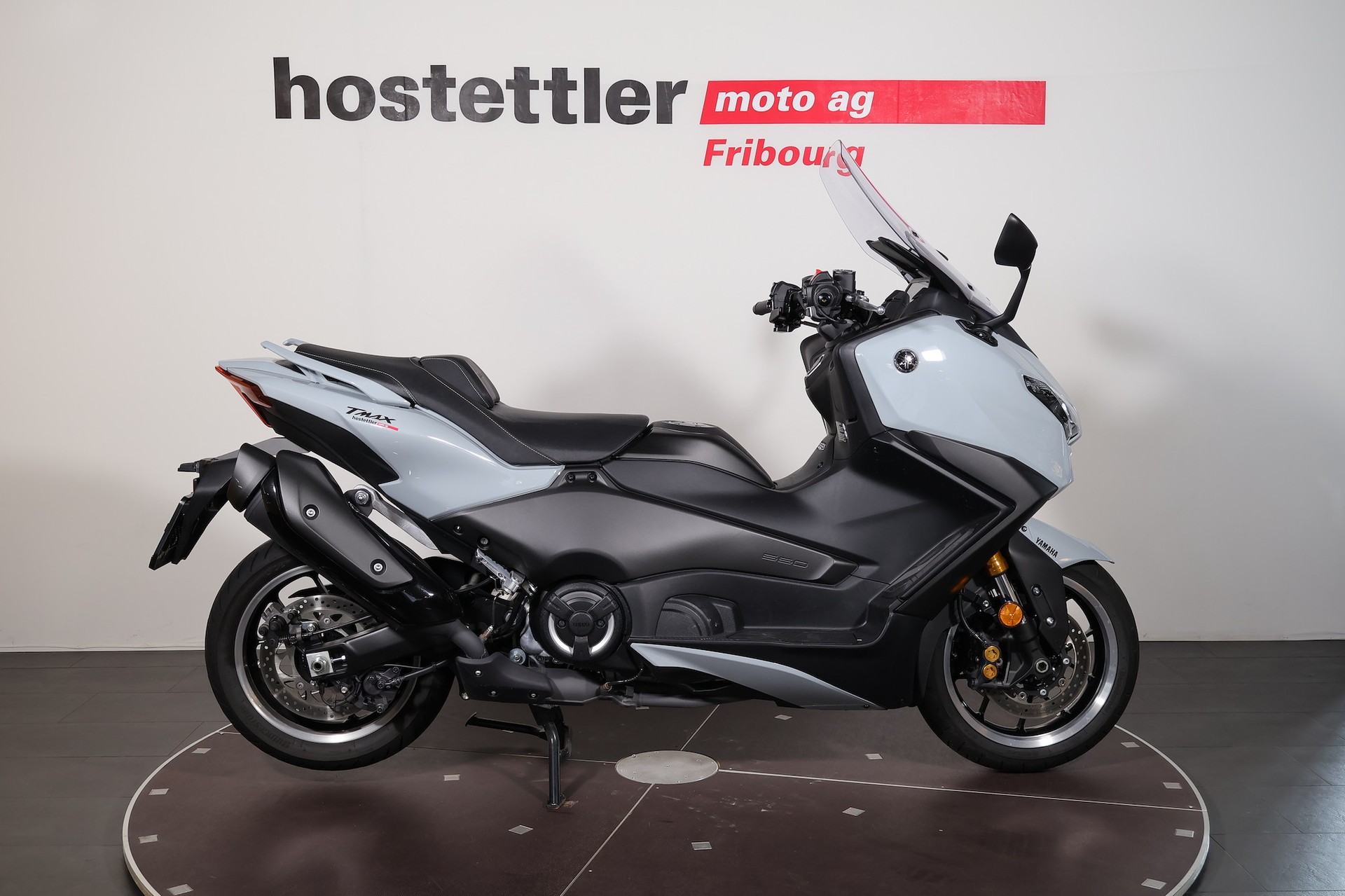 YAMAHA TMAX Tech MAX-image-1