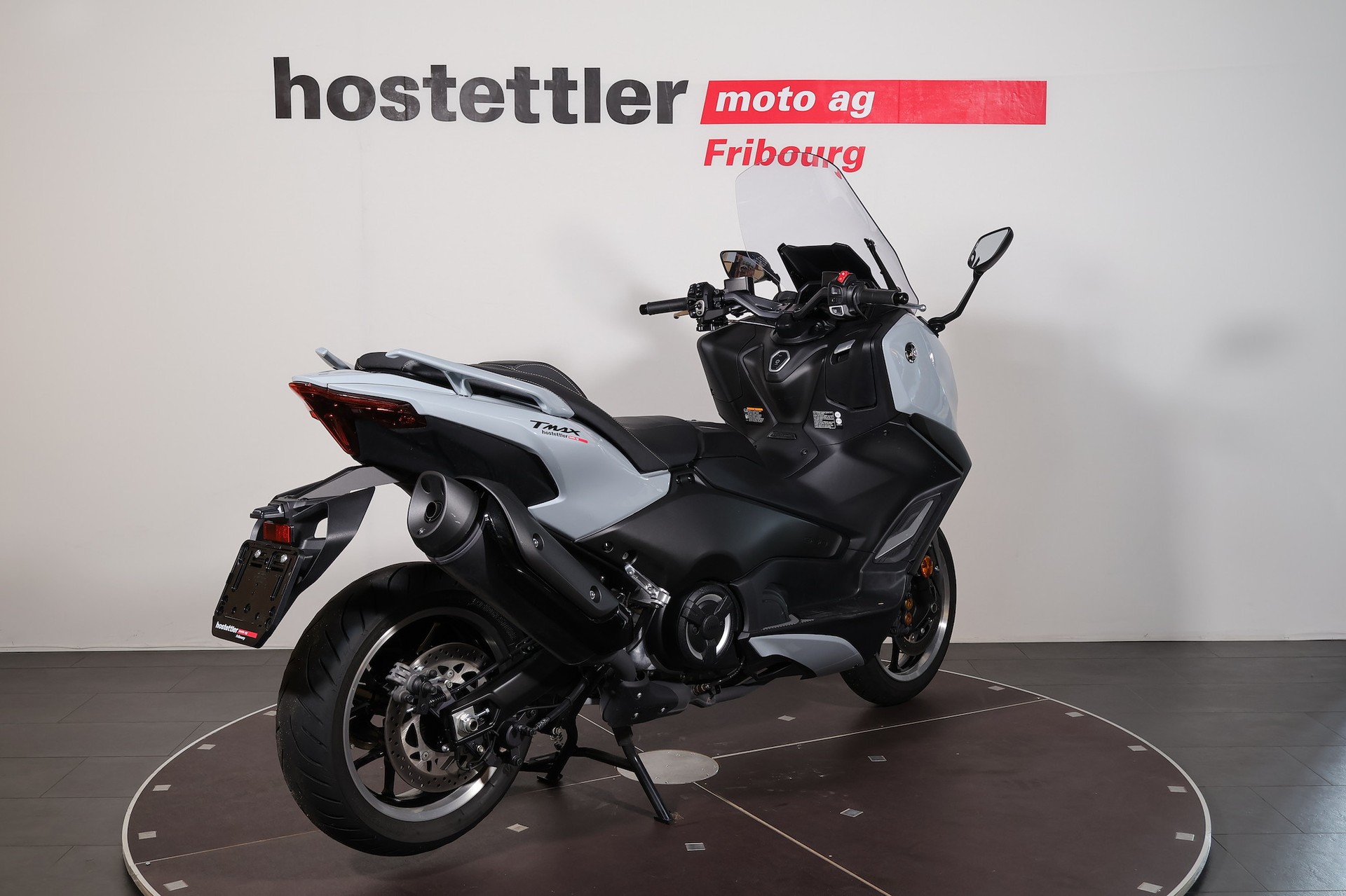 YAMAHA TMAX Tech MAX-image-2