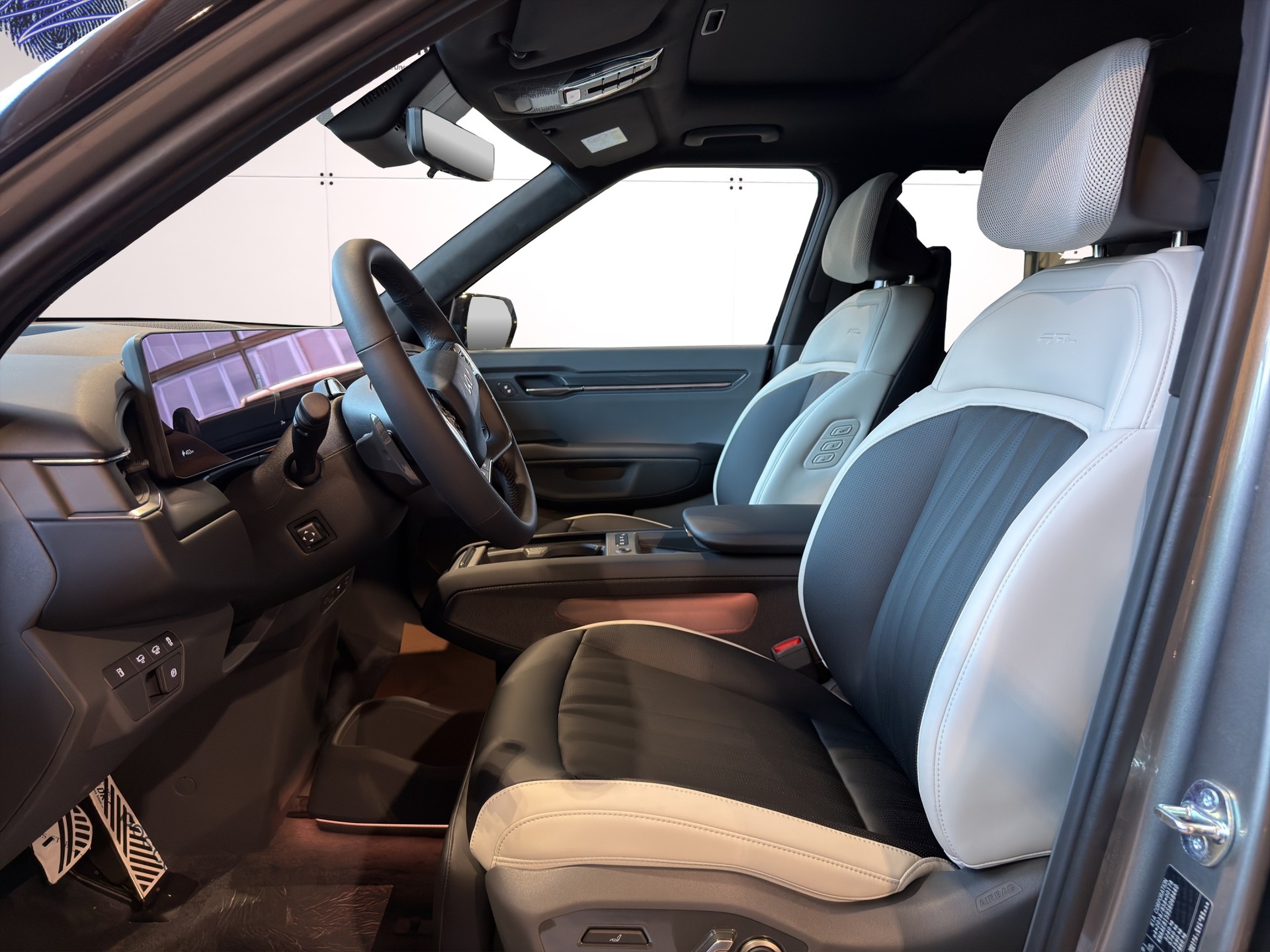 KIA EV9 99,8 kWh GT-Line 4x4-image-8