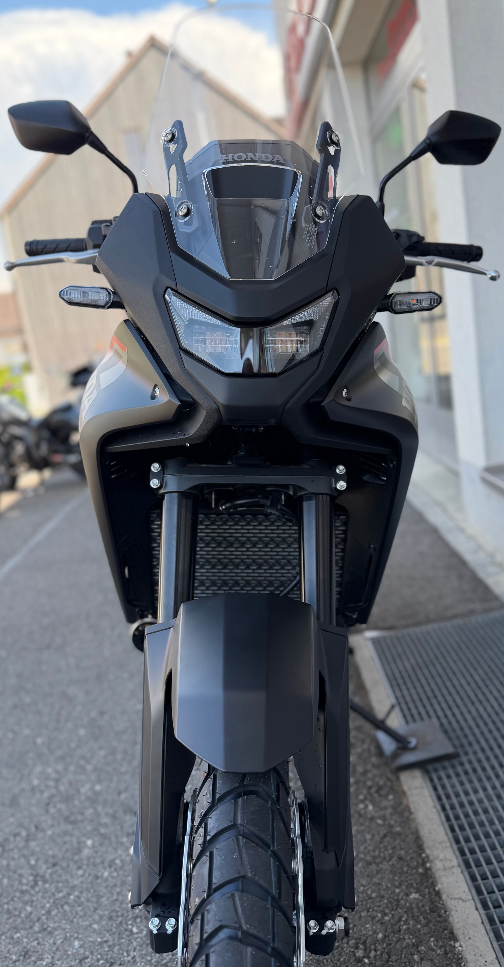 HONDA XL 750 Transalp E-Clutch 2026-image-1