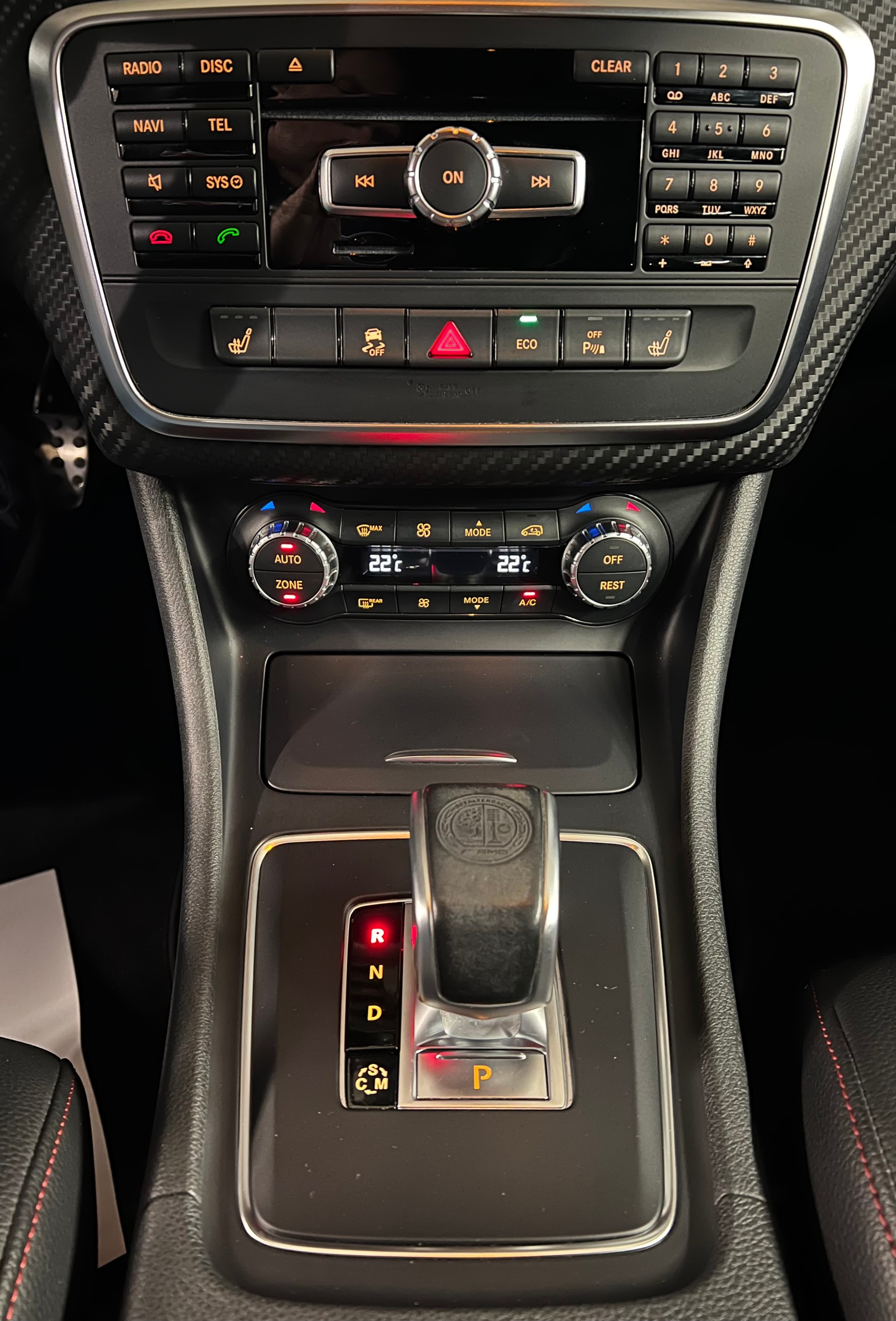 MERCEDES-BENZ A 45 AMG 4Matic Speedshift 360 Ps-image-6