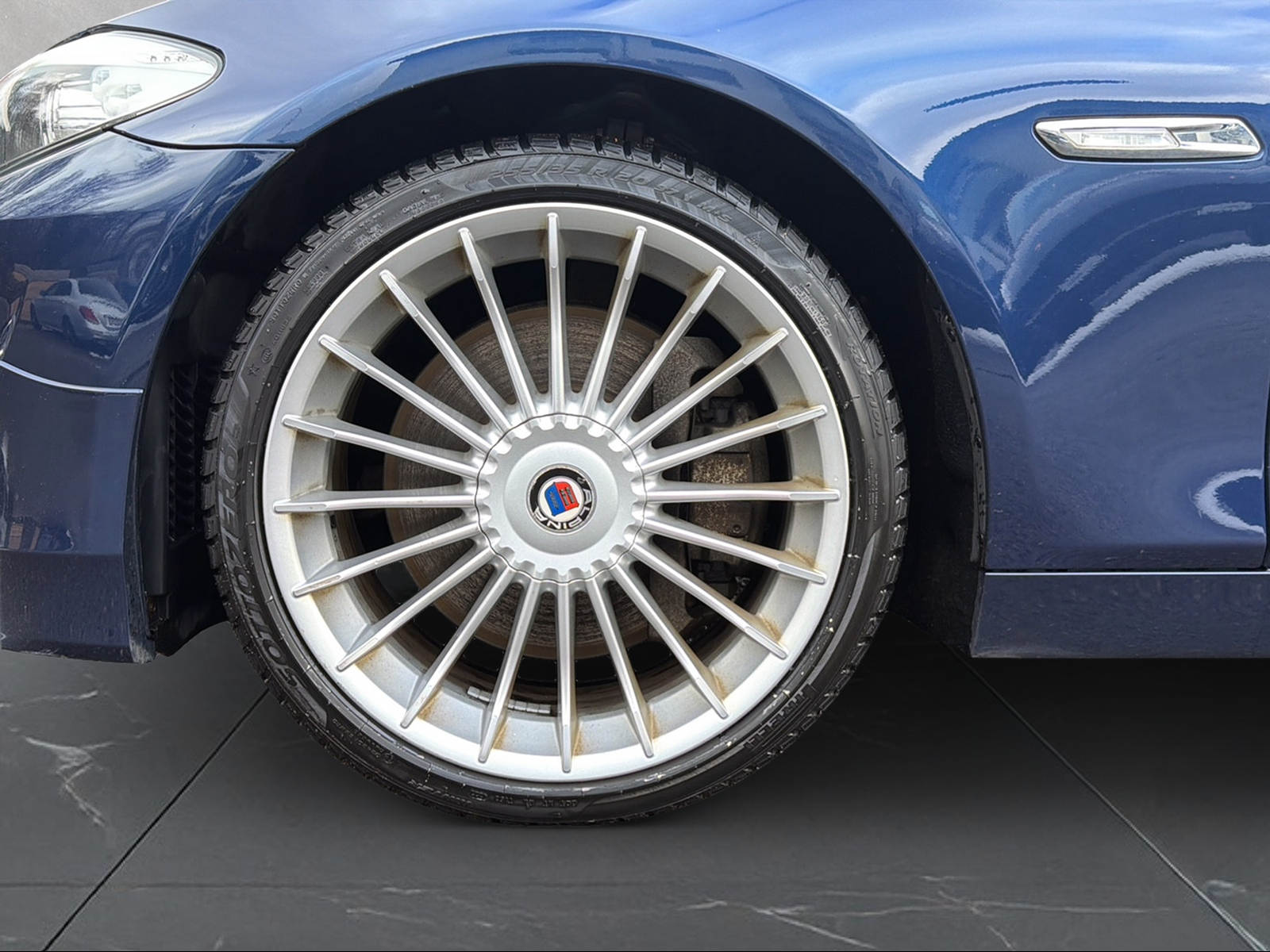 BMW-ALPINA D5 BiTurbo 3.0d Switch-Tronic-image-8