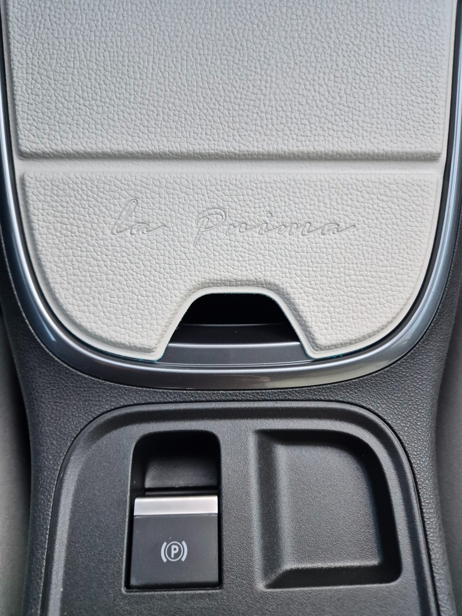 FIAT 600h MildHybrid La Prima-image-18