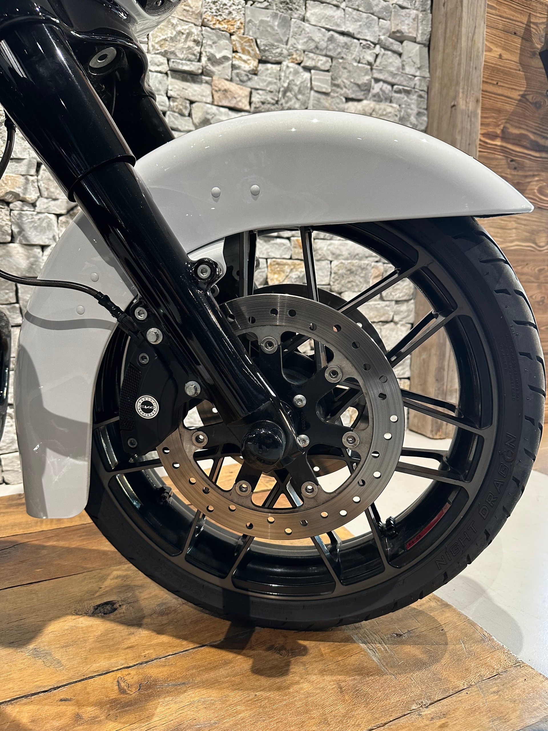 HARLEY-DAVIDSON FLHXSE Street Glide CVO 117-image-3