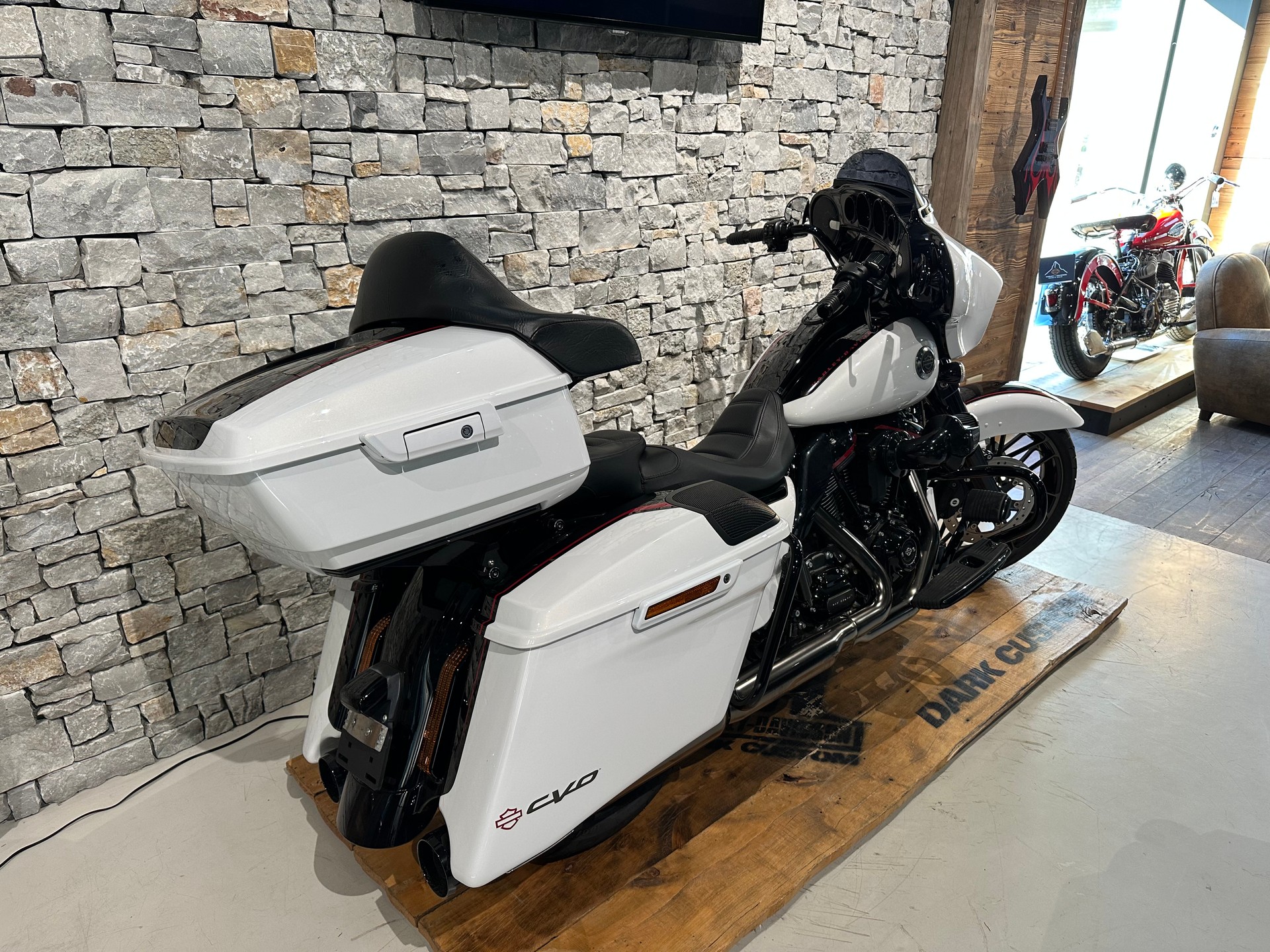 HARLEY-DAVIDSON FLHXSE Street Glide CVO 117-image-1