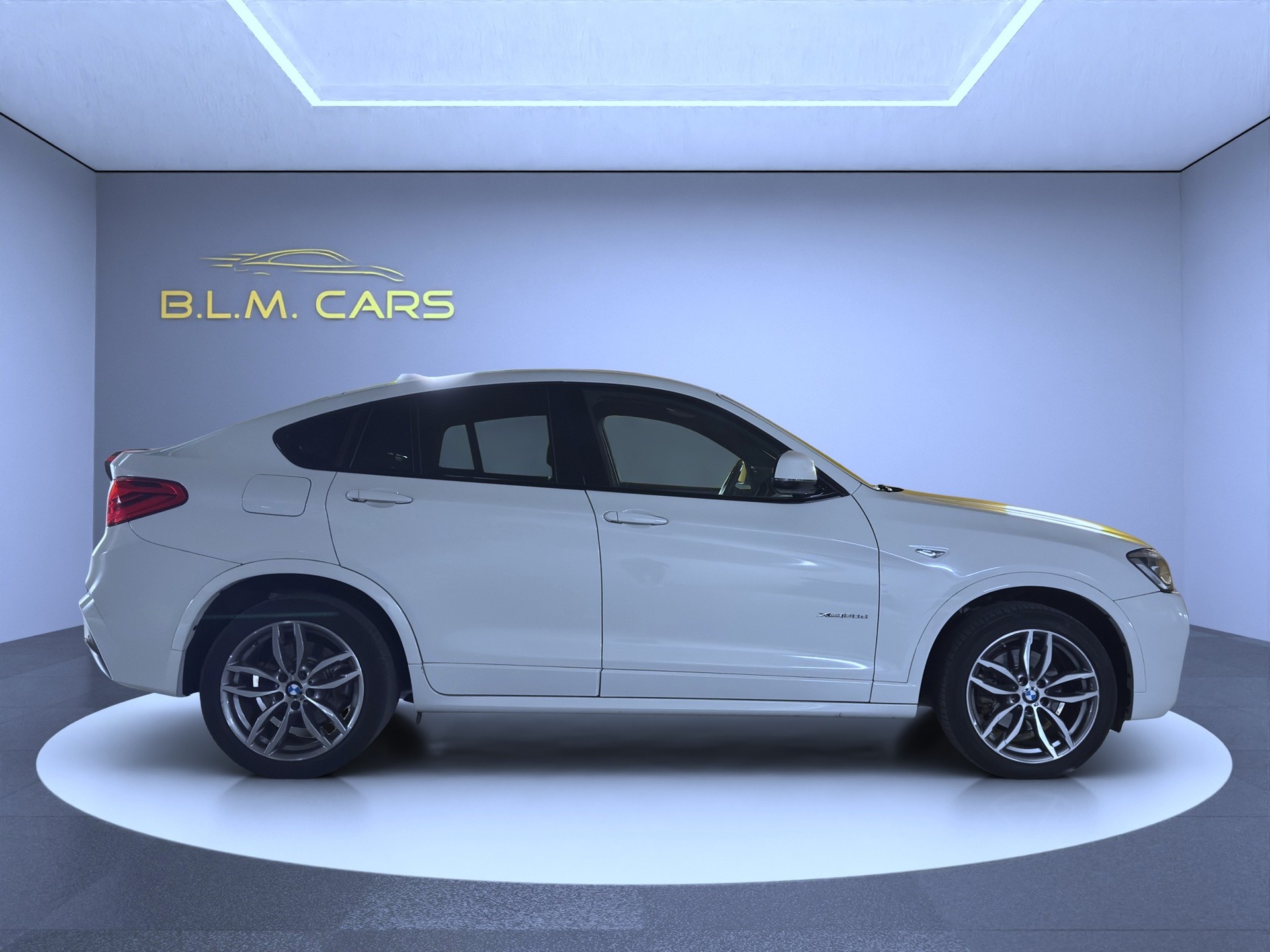 BMW X4 xDrive 20d M Sport Steptronic-image-6