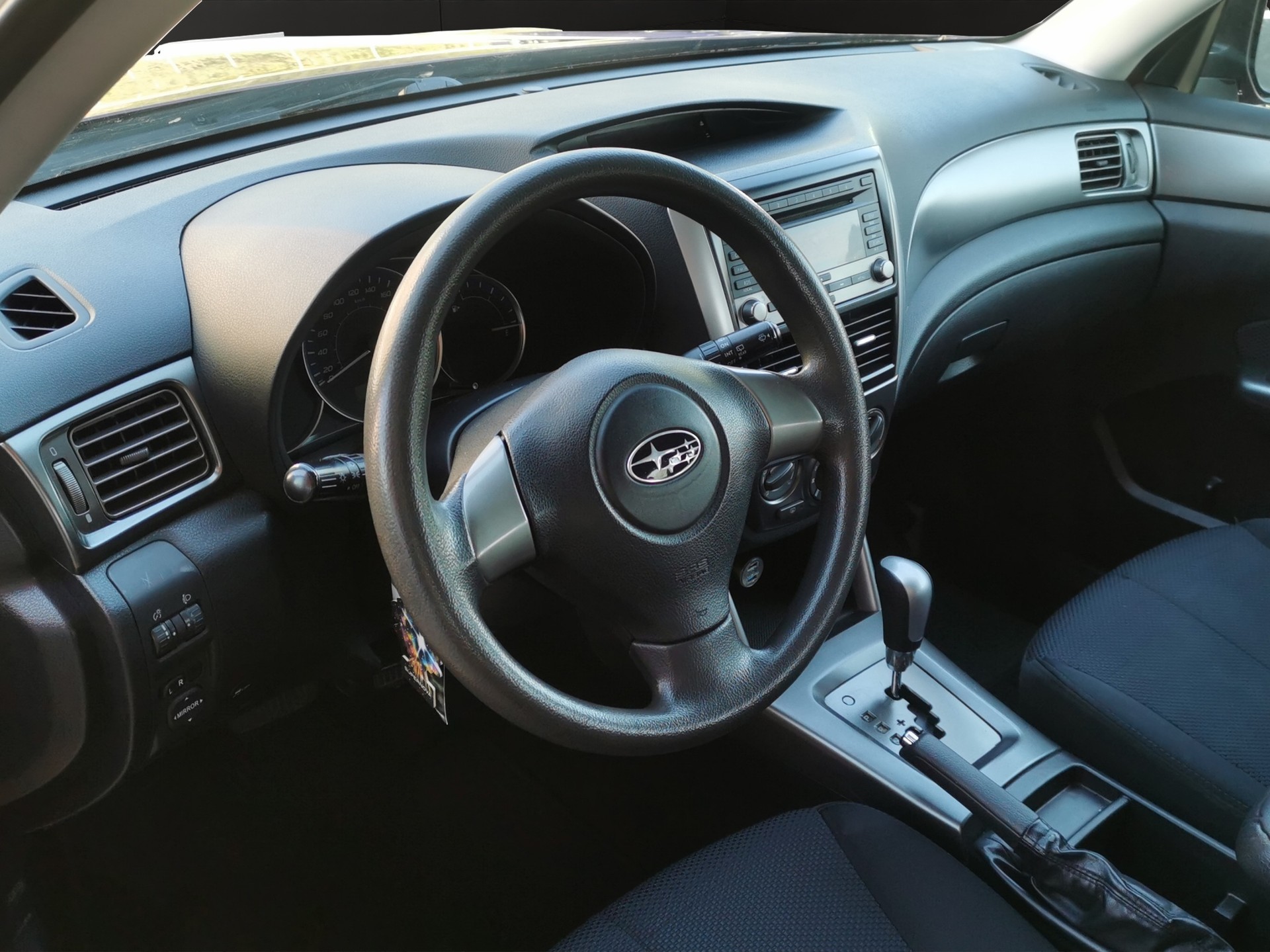 SUBARU Forester 2.0X Swiss Automatic-image-9