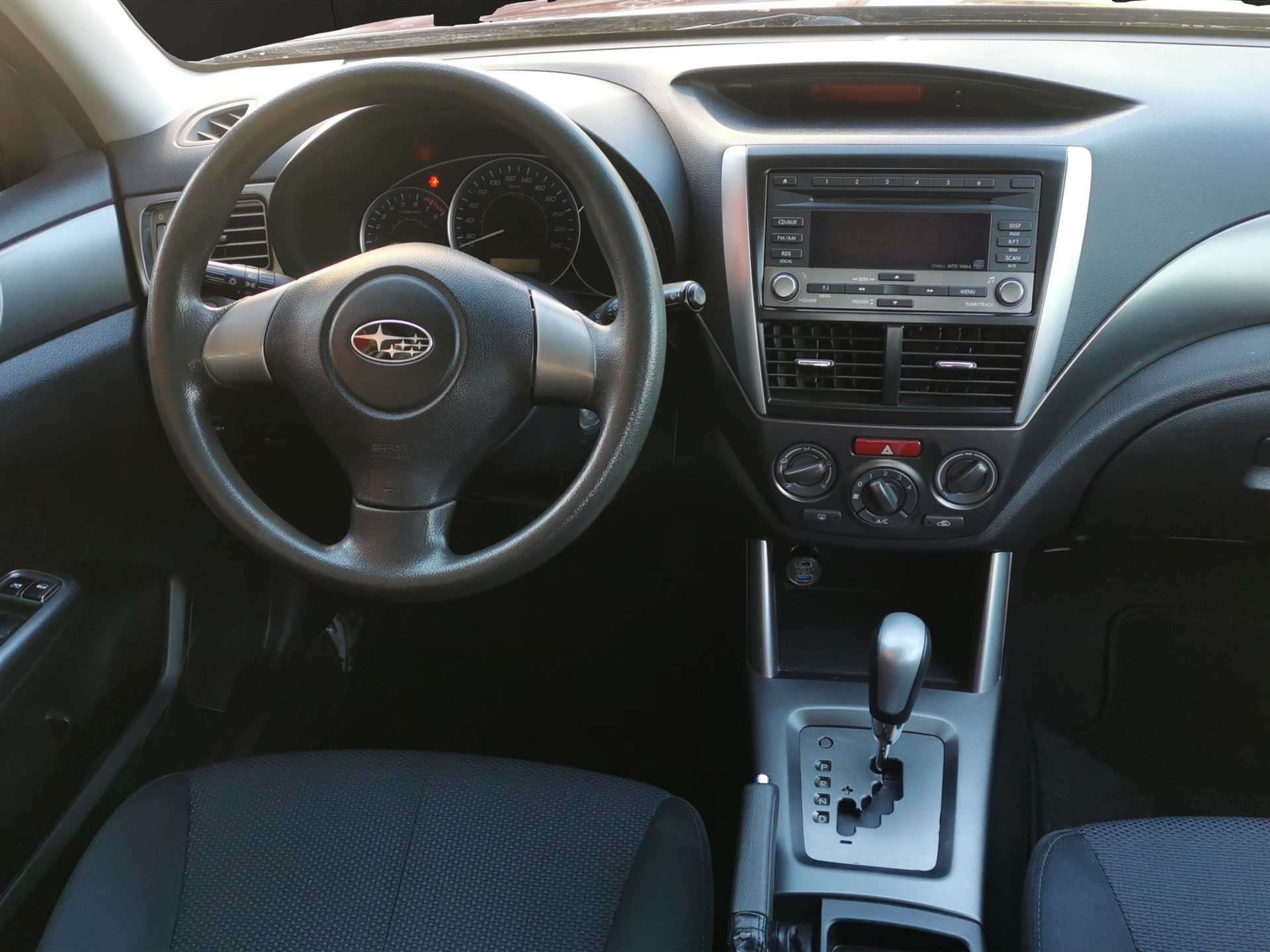 SUBARU Forester 2.0X Swiss Automatic-image-15