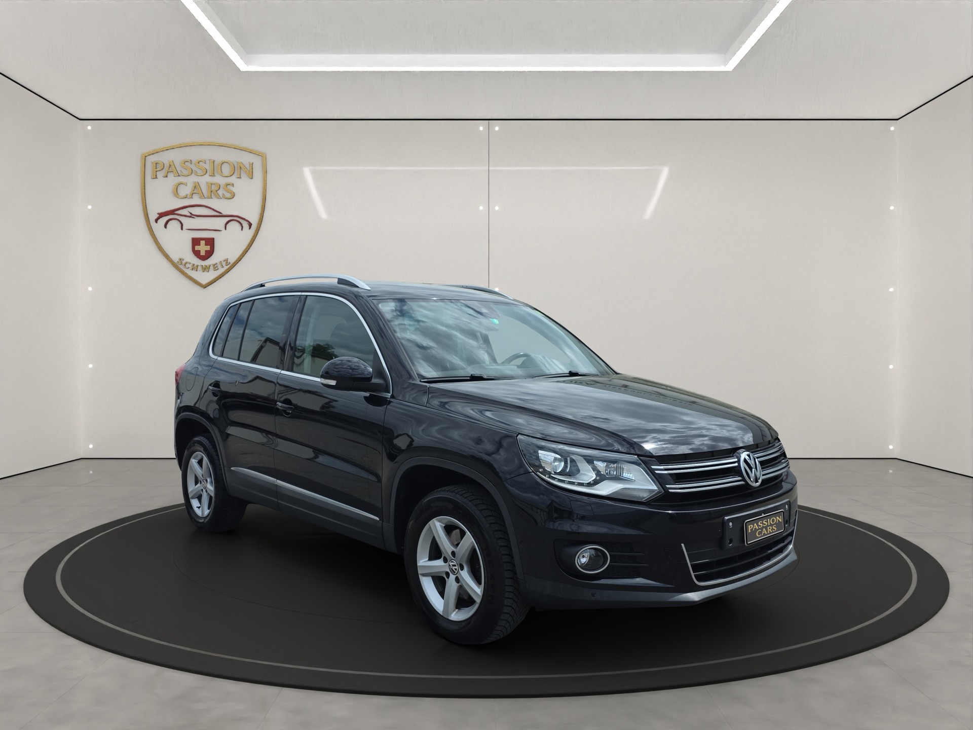 VW Tiguan 2.0 TDI BlueMotion Sport&Style 4Motion DSG-image-6