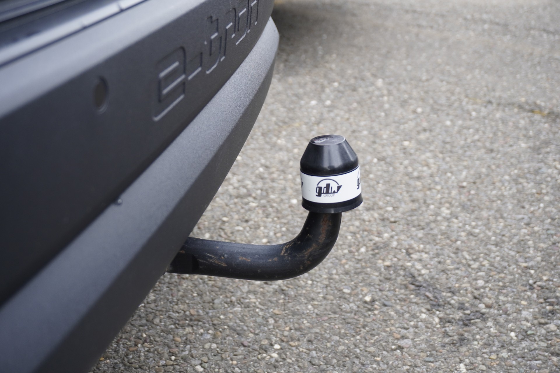 AUDI Q4 e-tron 45 quattro-image-12