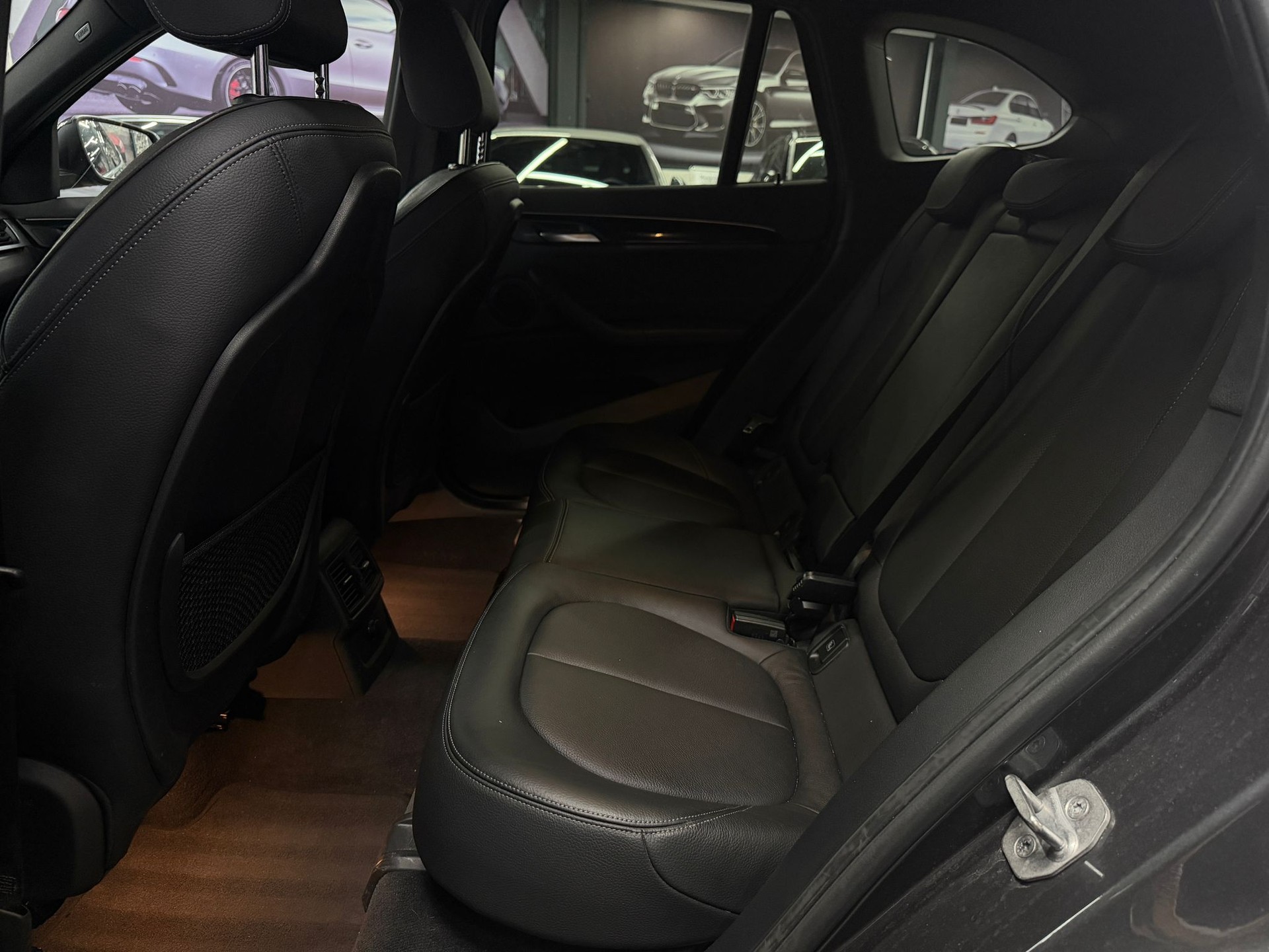 BMW X1 xDrive 20d xLine Steptronic-image-15