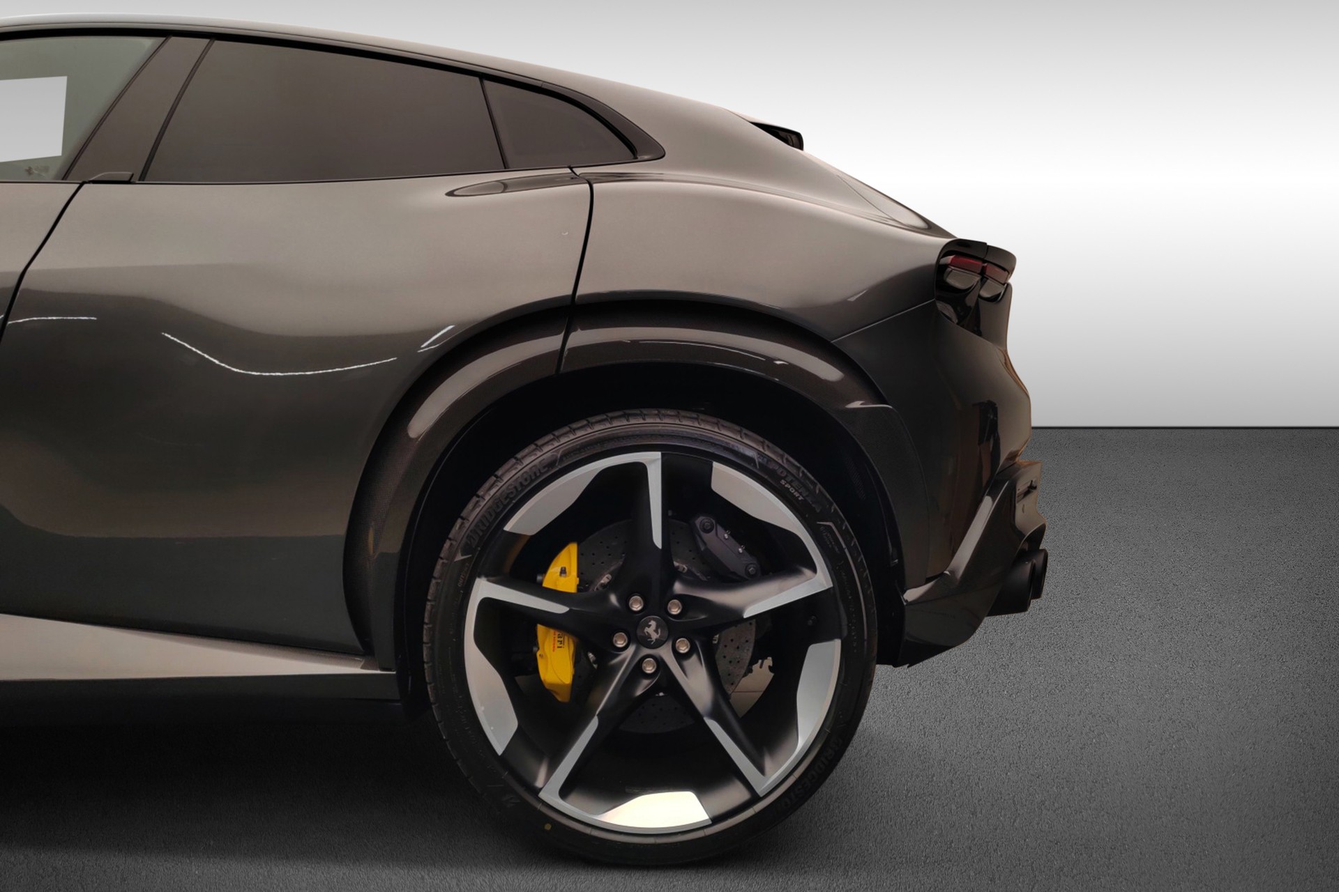 FERRARI Purosangue 6.5 V12-image-9