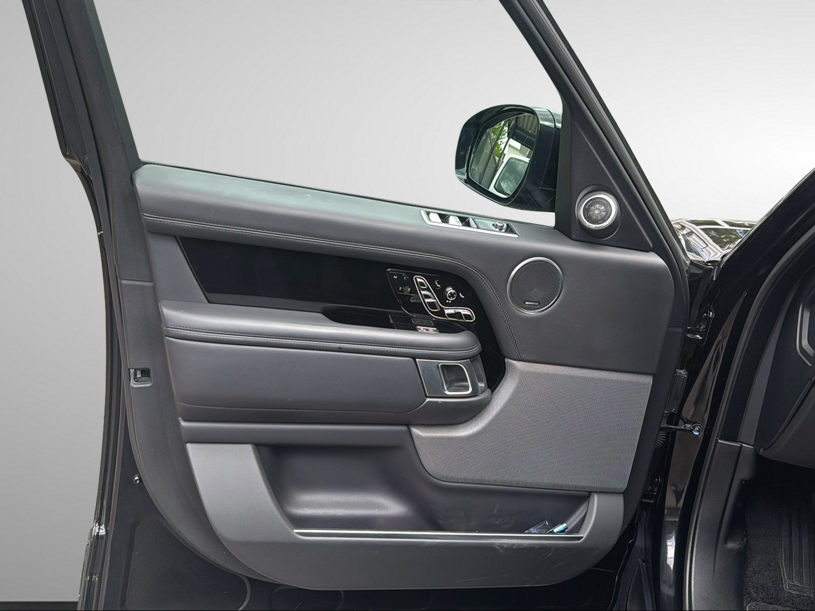 LAND ROVER Range Rover 4.4 SDV8 Autobiography Automatic-image-18