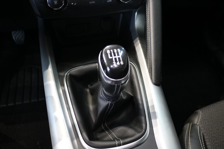 RENAULT Kadjar 1.2 16V Turbo Zen-image-29