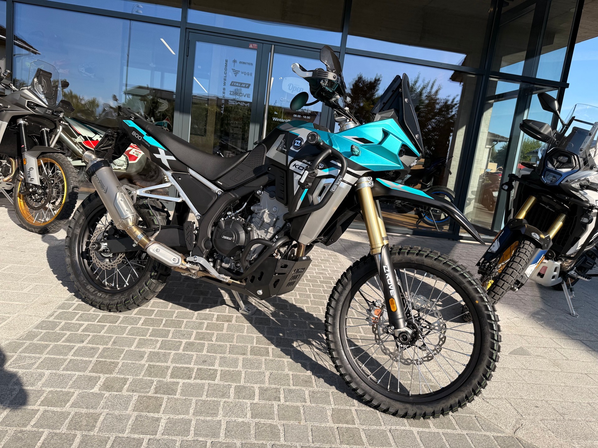 KOVE 800 X Rally
