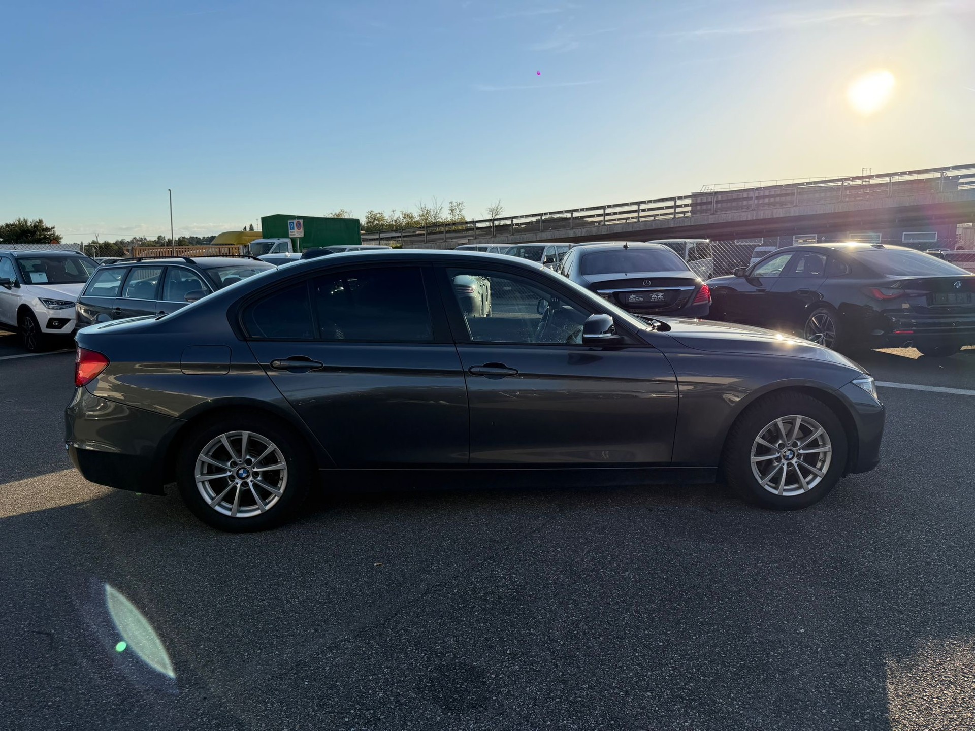 BMW 318d Steptronic-image-6