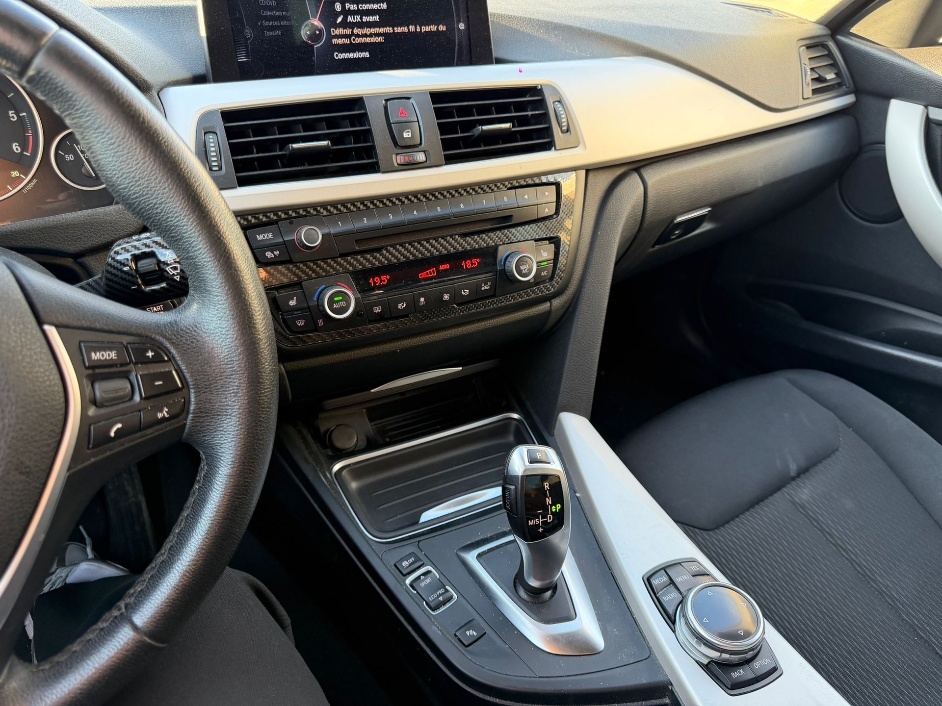 BMW 318d Steptronic-image-9