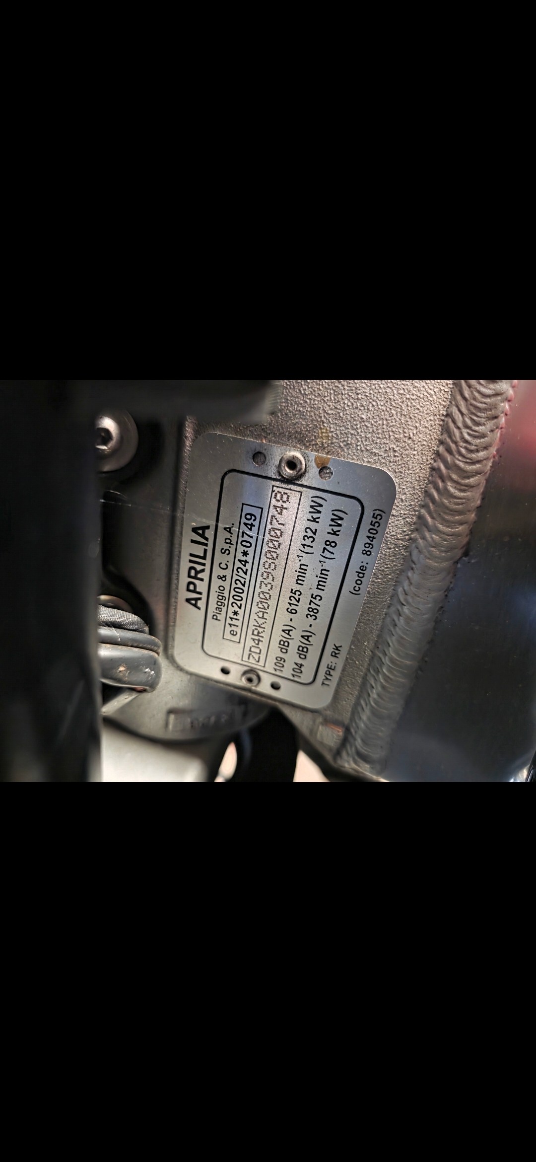 APRILIA RSV 4-image-7