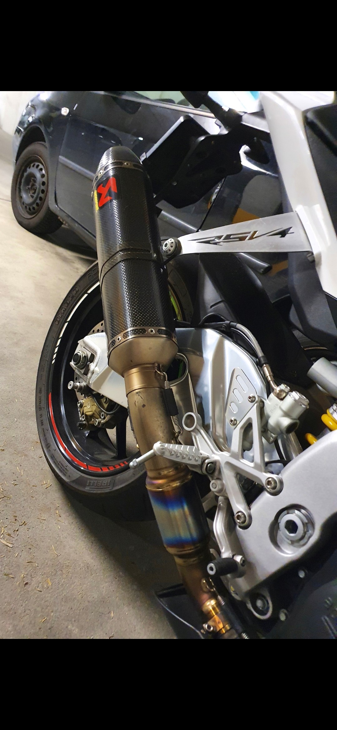 APRILIA RSV 4-image-1