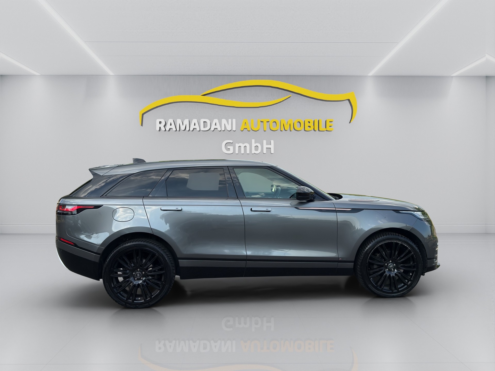 LAND ROVER Range Rover Velar R-Dynamic D 240 S Automatic-image-6