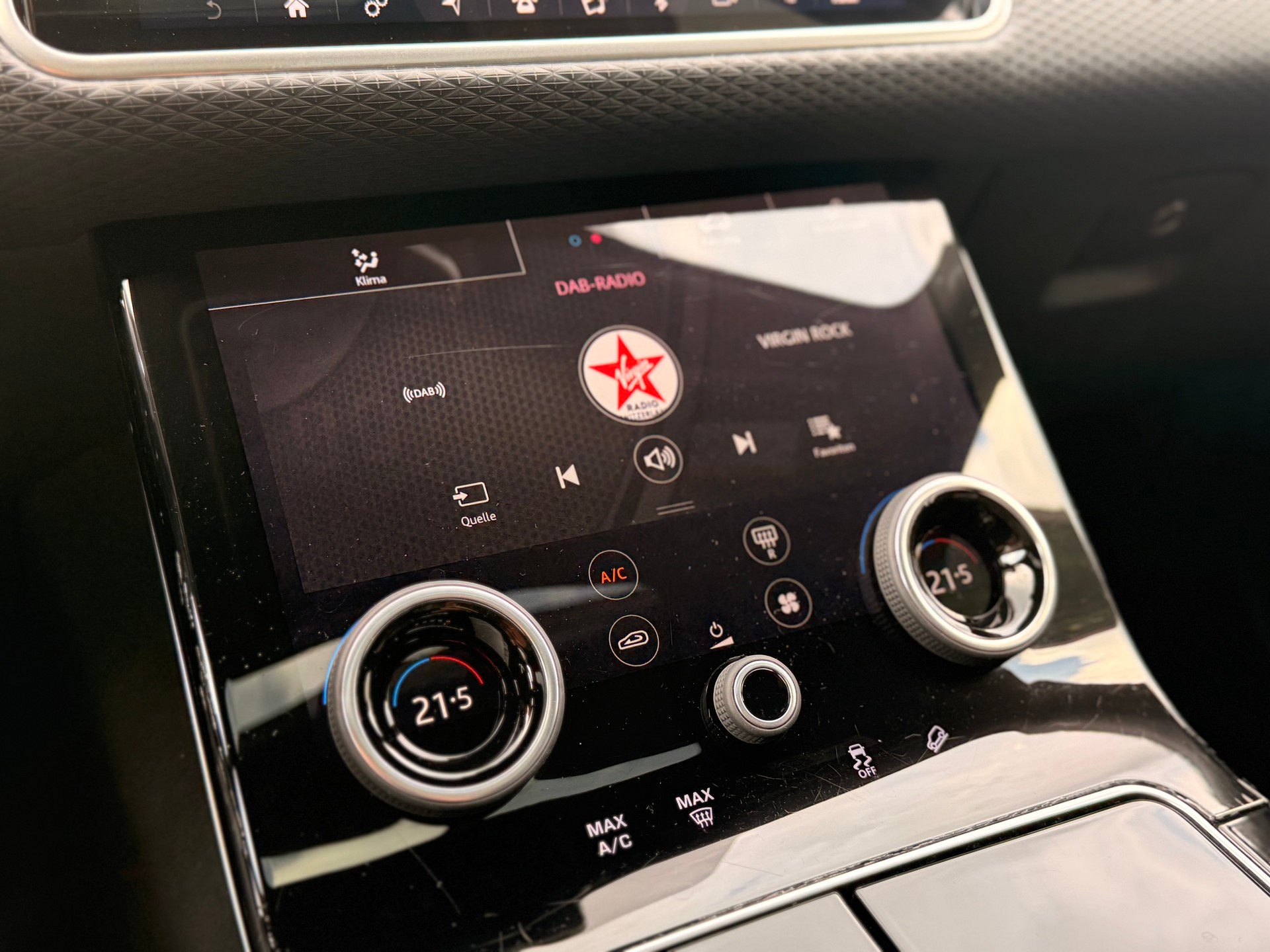 LAND ROVER Range Rover Velar R-Dynamic D 240 S Automatic-image-14
