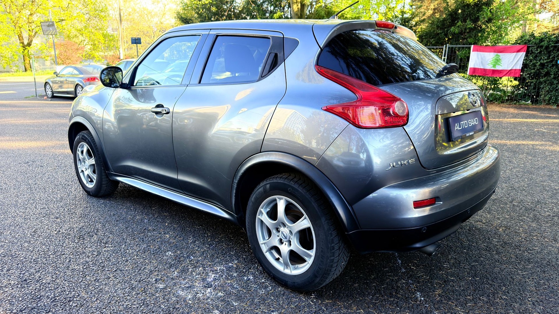 NISSAN Juke 1.6 DIG-T tekna 4x4 Xtronic M-CVT-image-3