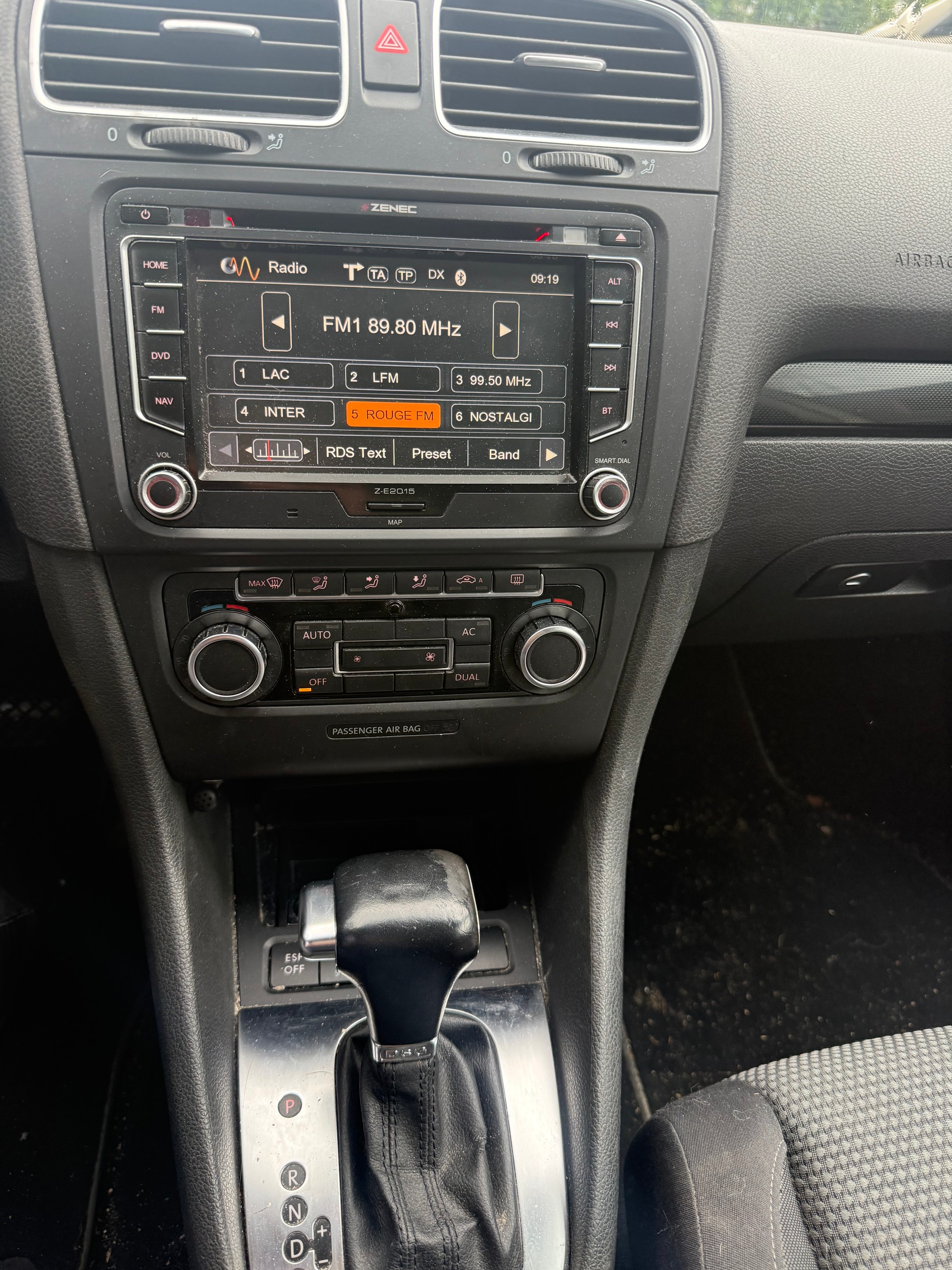 VW Golf 1.4 TSI Team DSG-image-6