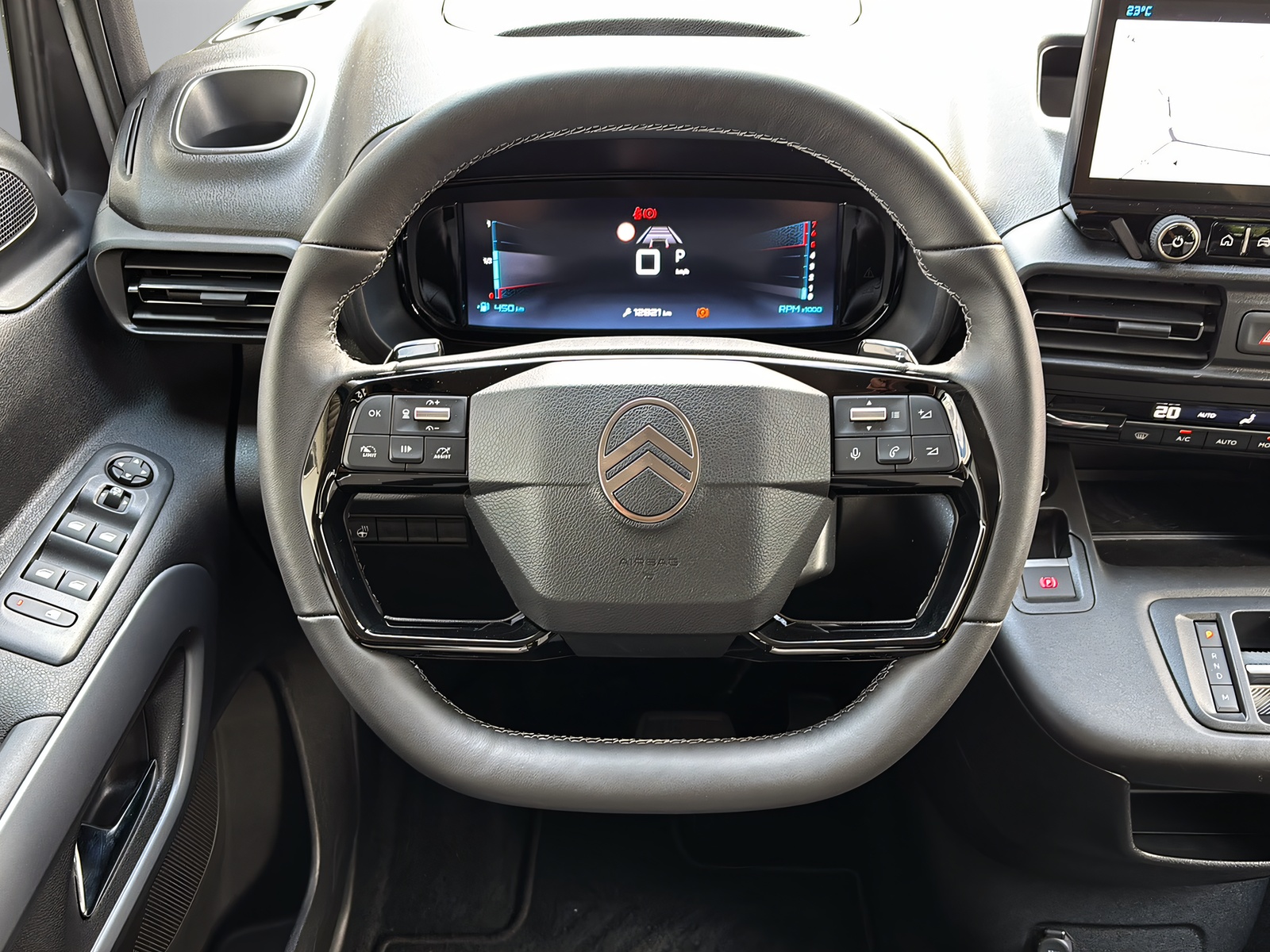 CITROEN Berlingo XL 1.5 BlueHDi 130 Max-showroom-element-3