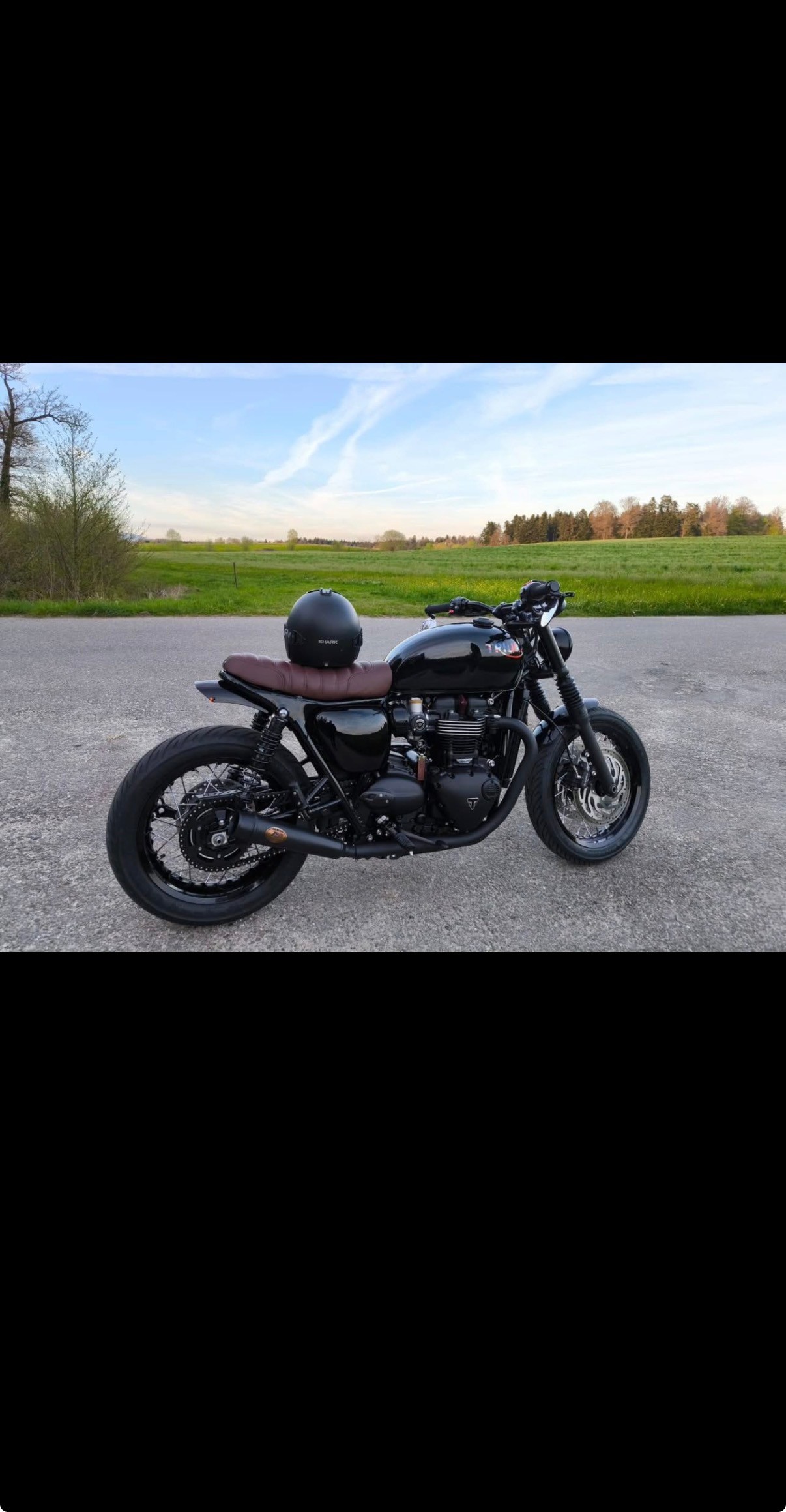 TRIUMPH Bonneville T120-image-8