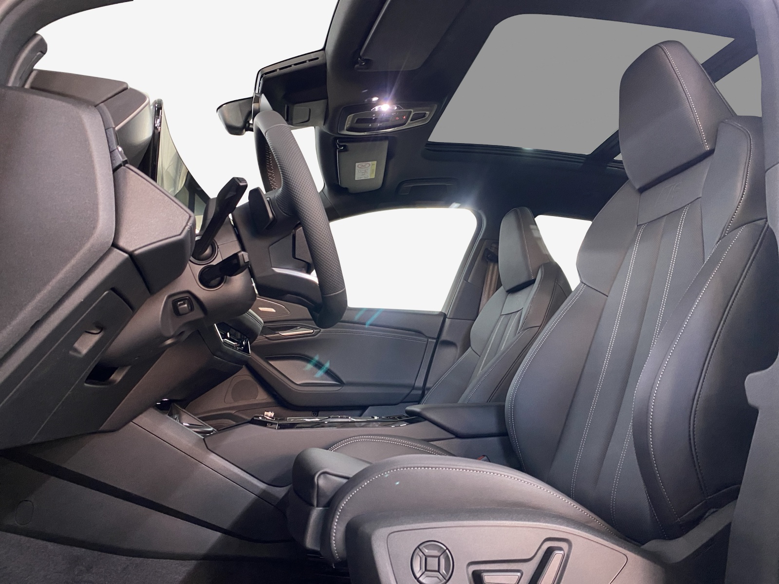 AUDI Q6 e-tron quattro-image-7