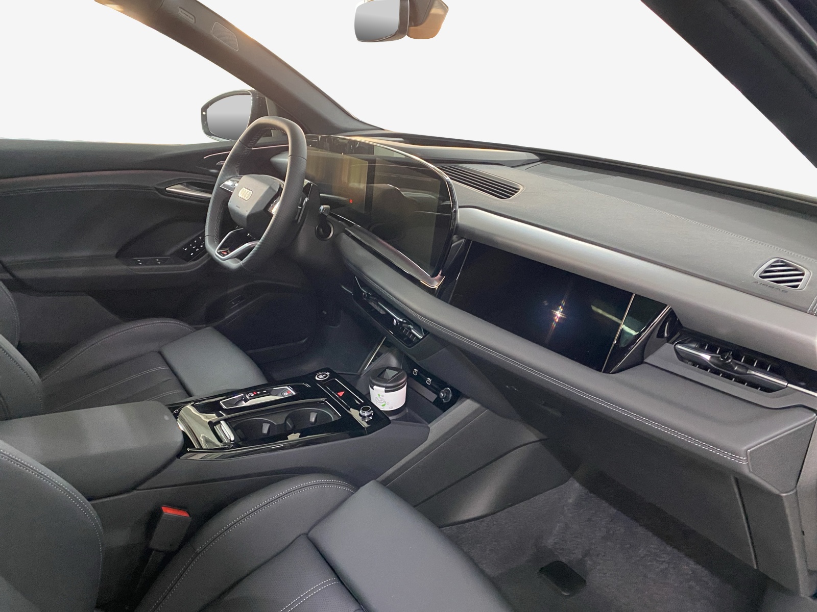 AUDI Q6 e-tron quattro-image-13