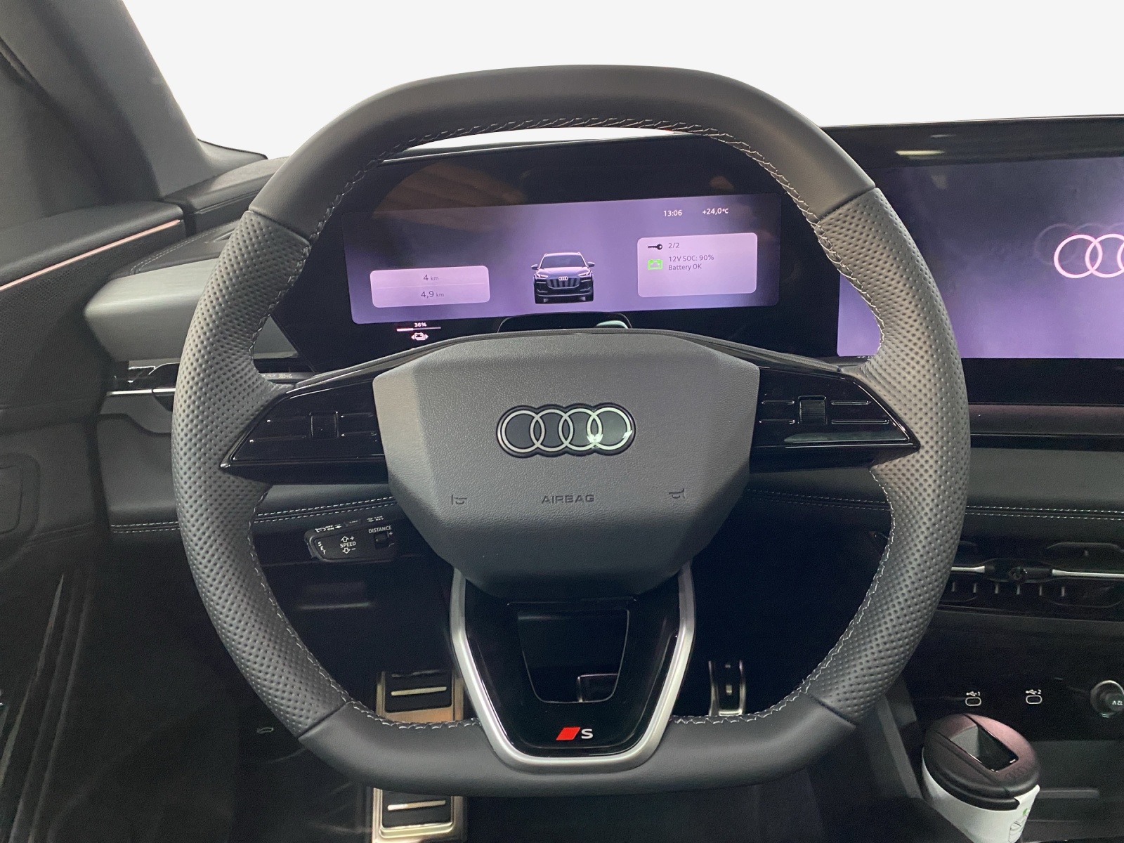 AUDI Q6 e-tron quattro-image-9