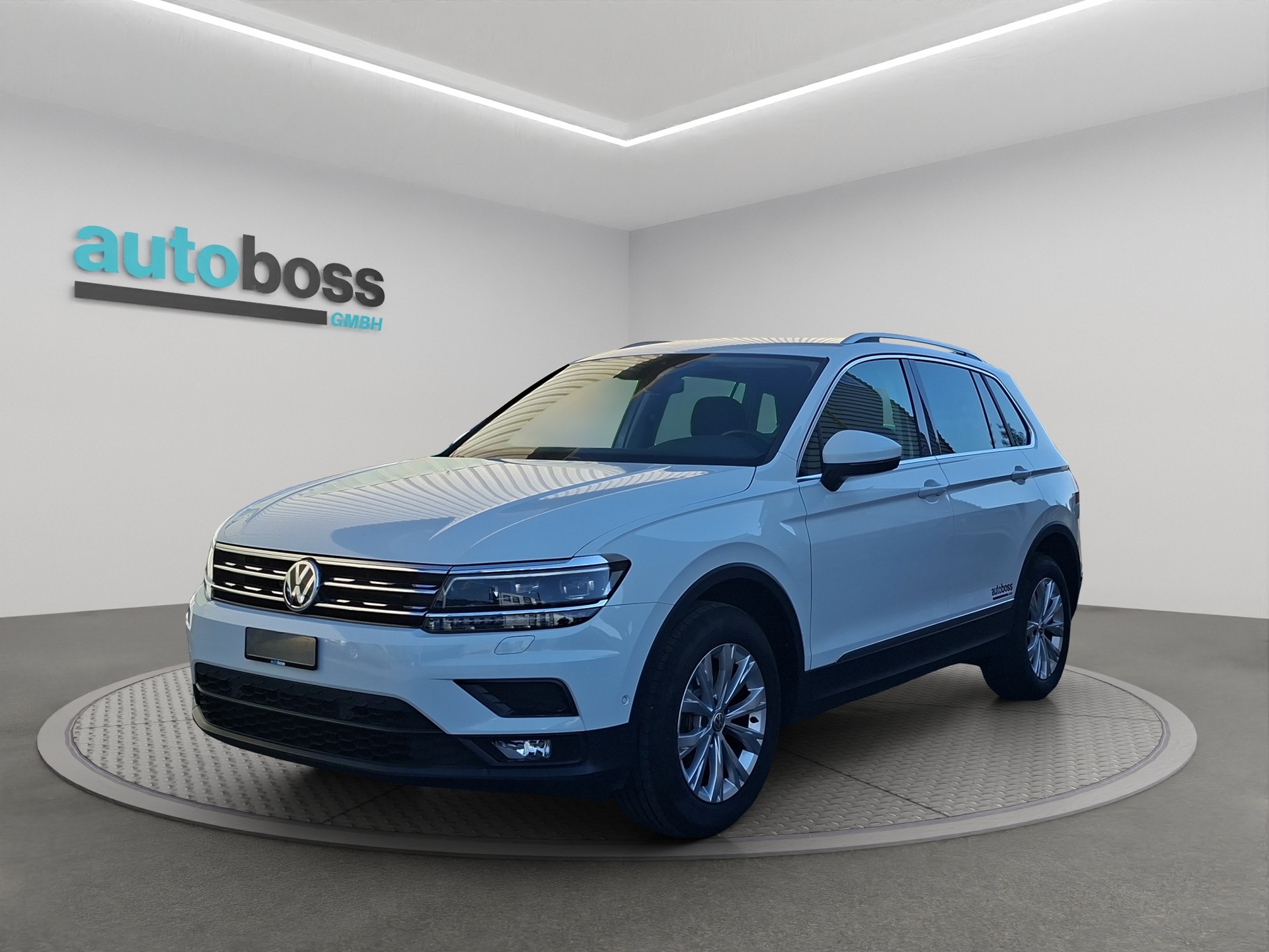 VW Tiguan 2.0TSI Comfortline 4Motion DSG-image-1
