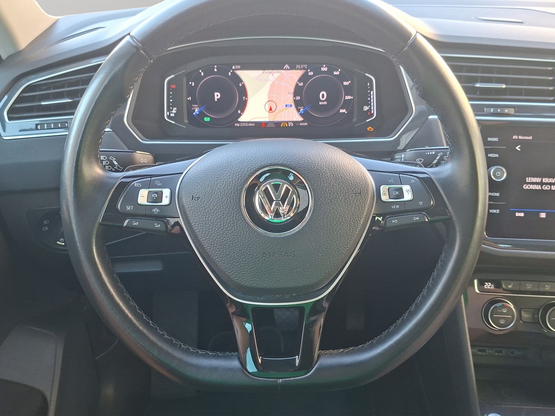 VW Tiguan 2.0TSI Comfortline 4Motion DSG-image-9